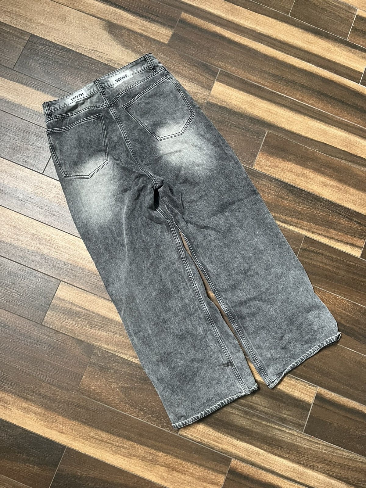 Other Tenth Series ripped denim Size US 28 / EU 44 - 2 Thumbnail