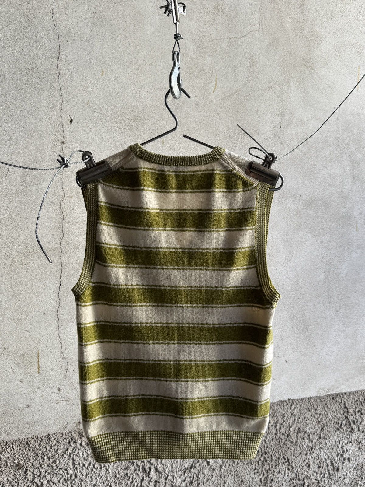 Yves Saint Laurent Yves Saint Laurent Sample Cashmere Striped Vest Size US S / EU 44-46 / 1 - 10 Thumbnail