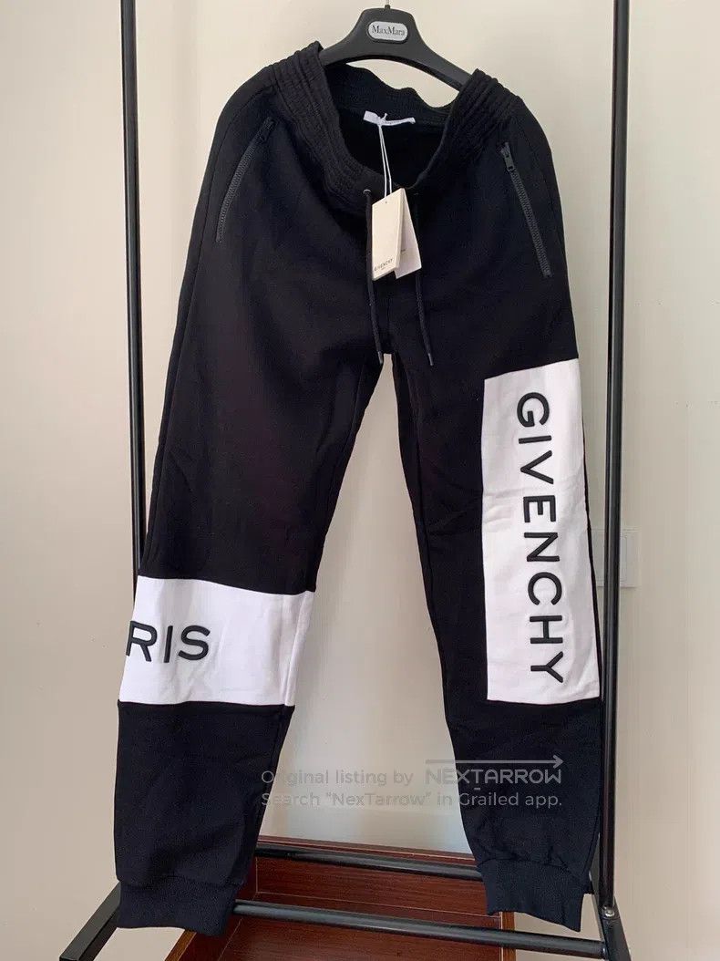 Givenchy Givenchy SizeM Alphabet Embroidered Sweatpants Size US 30 / EU 46 - 1 Thumbnail