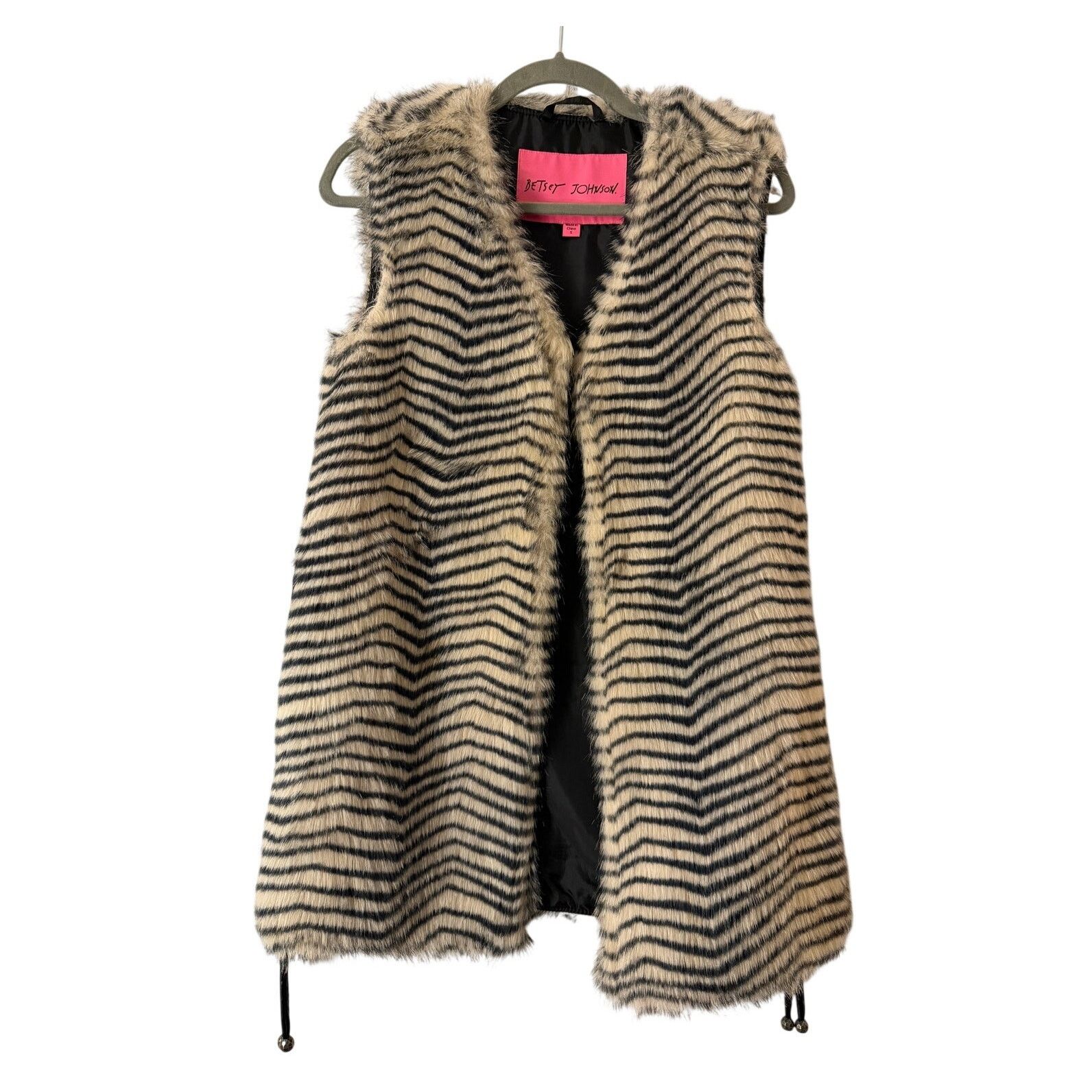 Betsey Johnson Betsey Johnson Animal-Print Poly blend Faux-Fur Long Vest Size S / US 4 / IT 40 - 1 Thumbnail
