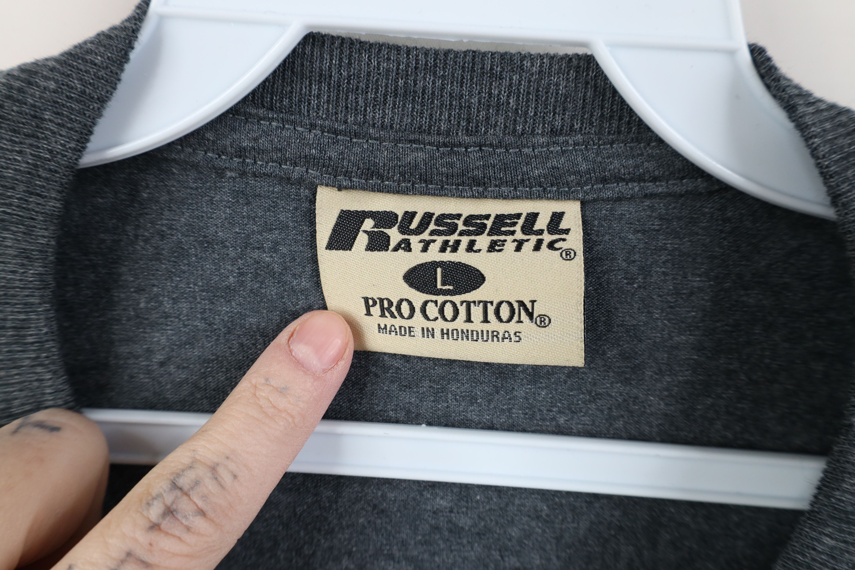 Russell Athletic Vintage 90s Y2K Russell Athletic Blank Pocket T-Shirt Gray Size US L / EU 52-54 / 3 - 7 Thumbnail