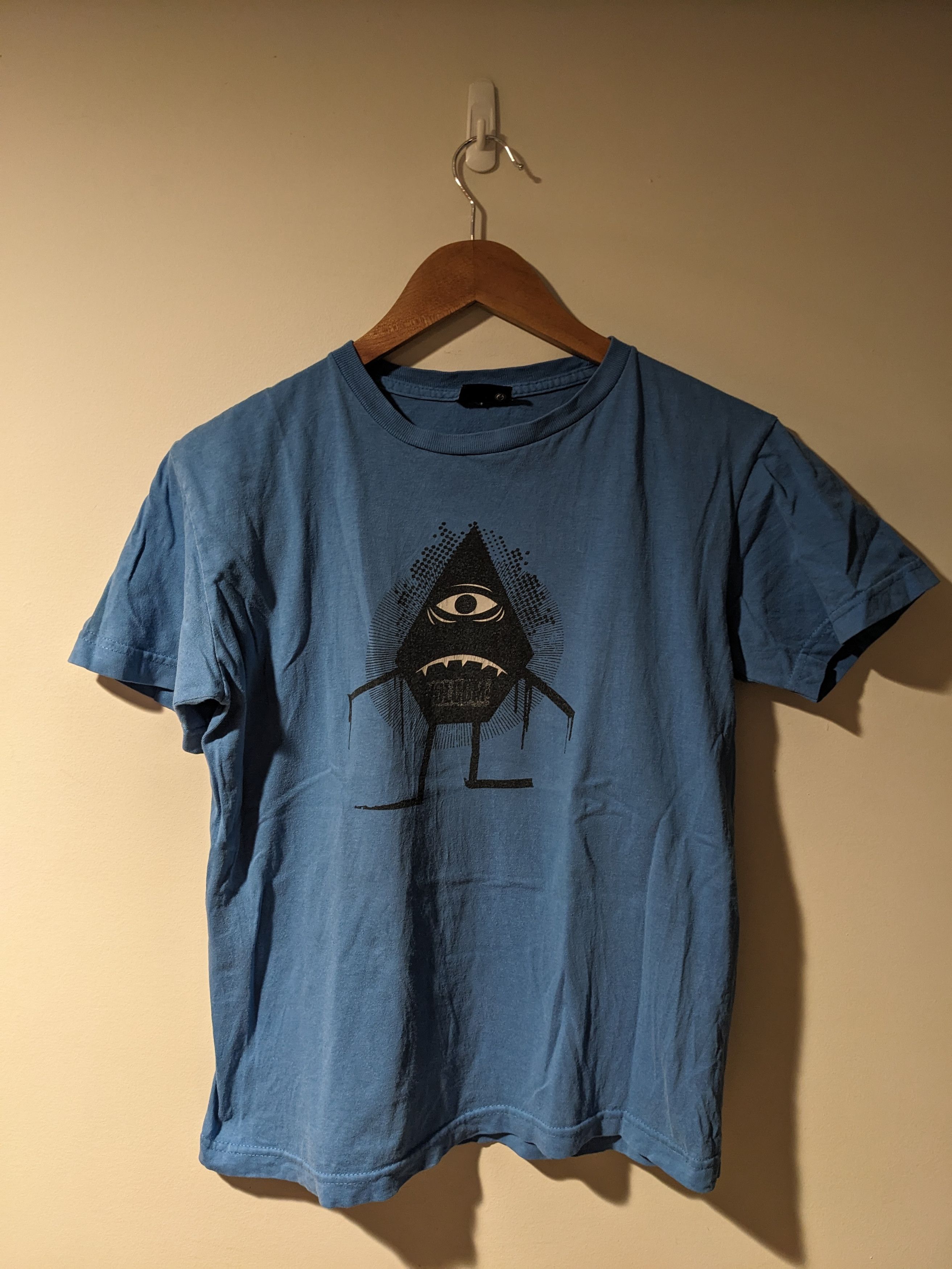 Volcom Vintage Y2K Volcom Triangle Monster Blue Kids Large T-Shirt Size US L / EU 52-54 / 3 - 1 Thumbnail