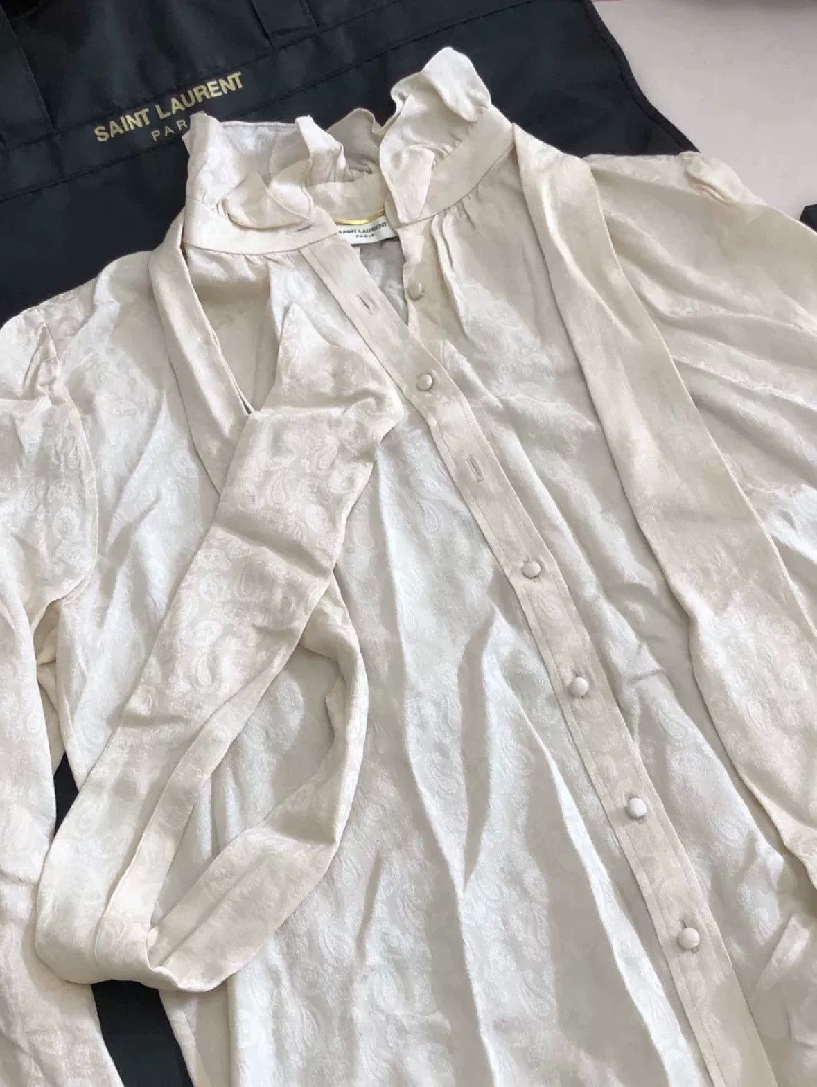 Saint Laurent Paris Saint Laurent Paris Mushroom edged butterfly ribbon shirt Size US S / EU 44-46 / 1 - 1 Thumbnail