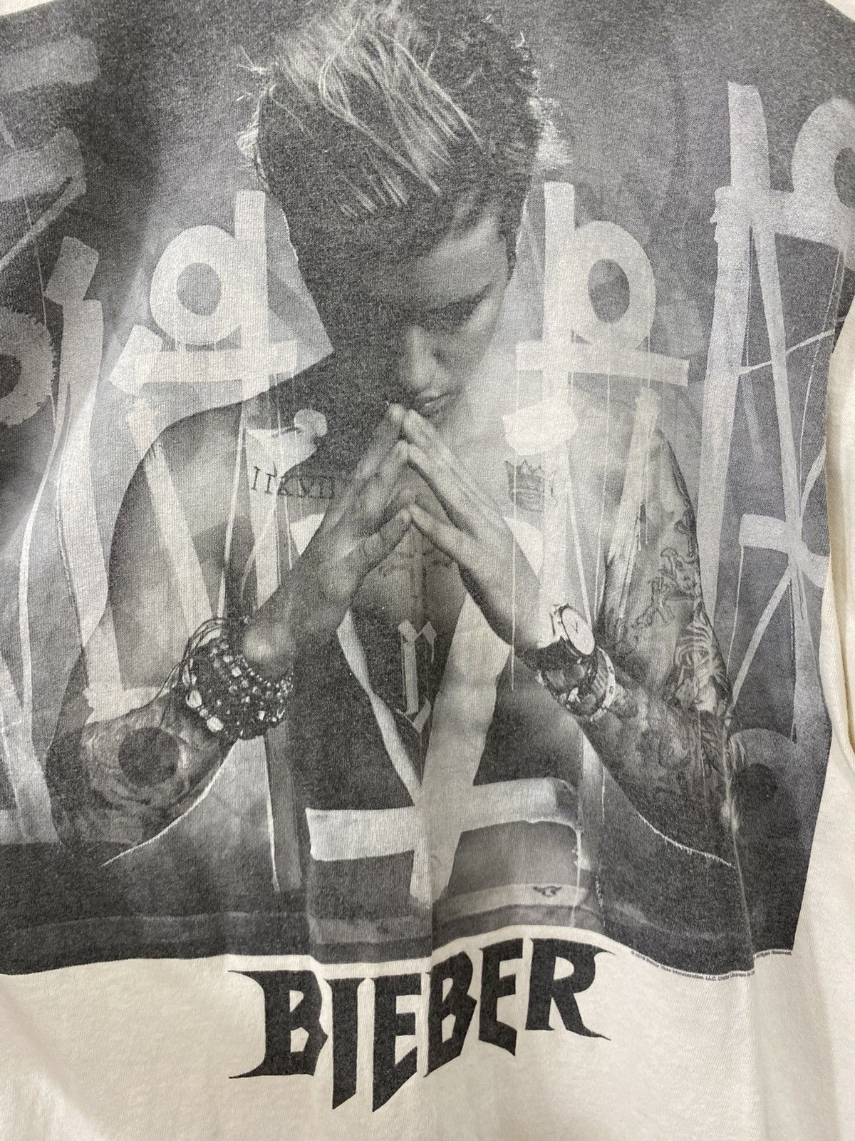 Band Tees ✅ JUSTIN BIEBER Purpose album solo singer tour 2016 shirt Size US M / EU 48-50 / 2 - 3 Thumbnail