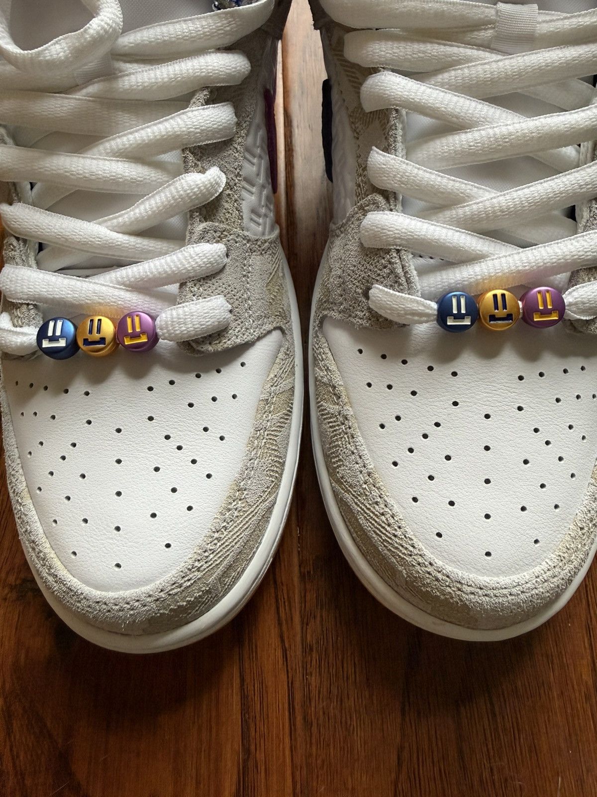 Nike NEW IN BOX Nike SB Dunk Low Pro Rayssa Leal. Sz 10 M. 11.5 W Size US 10 / EU 43 - 5 Thumbnail