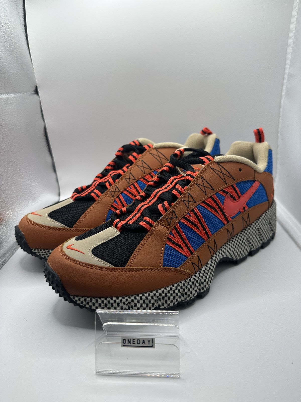 Nike Nike Air Humara 17 Dark Russet Size US 10.5 / EU 43-44 - 1 Thumbnail