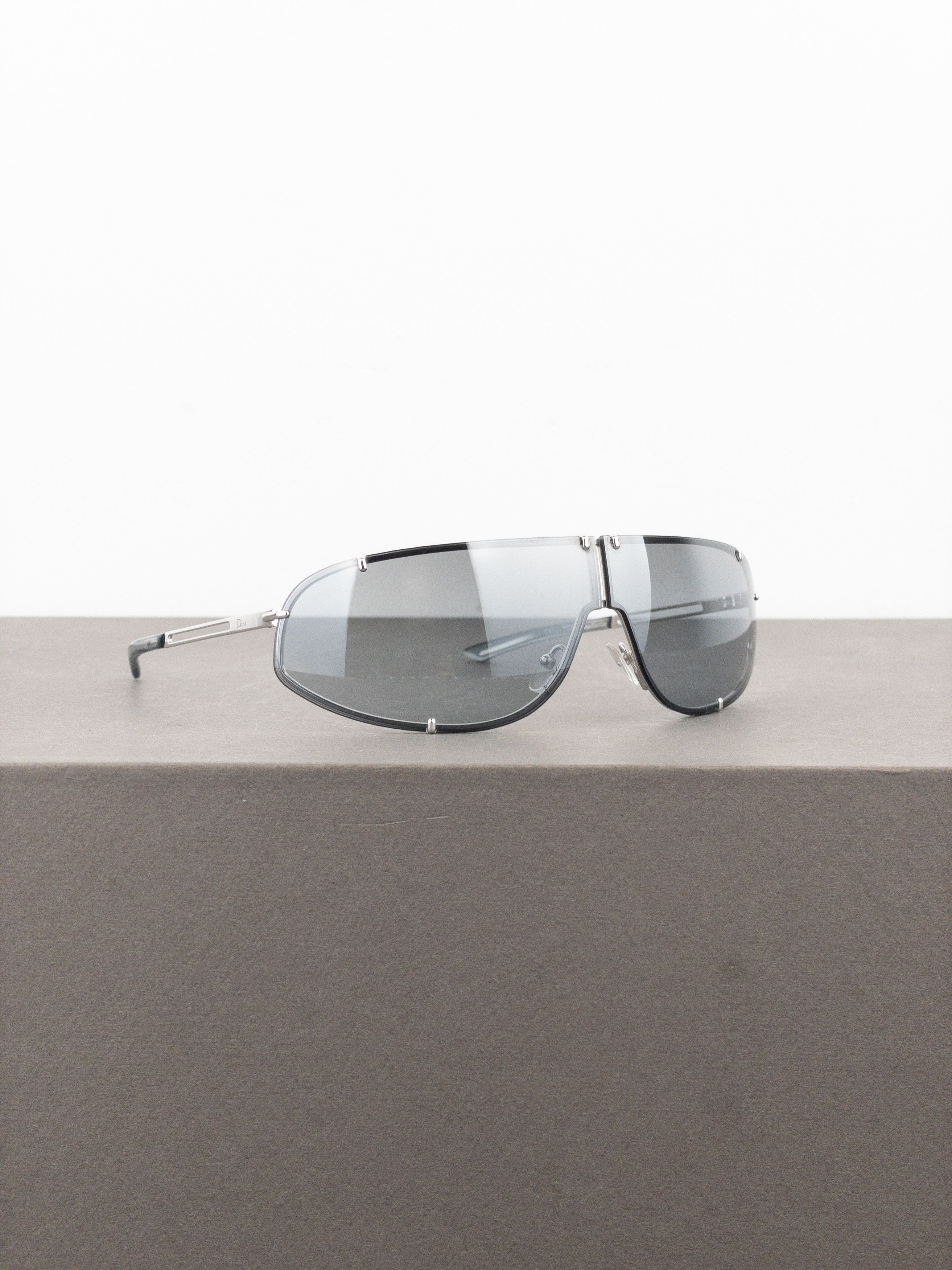 Dior Dior by Galliano AW00 ‘Cossack’ Wrap Mask Shield Sunglasses Size ONE SIZE - 2 Thumbnail