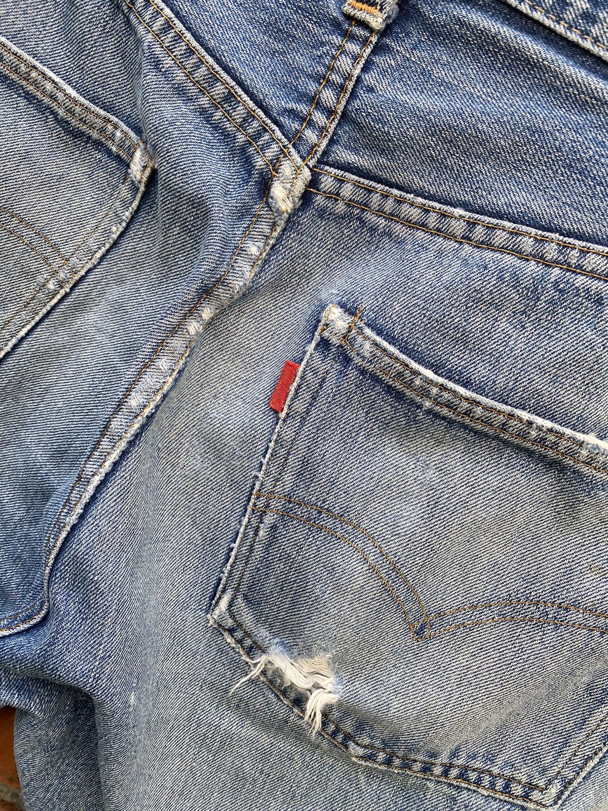 Levi's × Levi's Vintage Clothing × Vintage size 33x11 vintage levi's 501 redline big E cut off USA Size US 33 - 3 Thumbnail