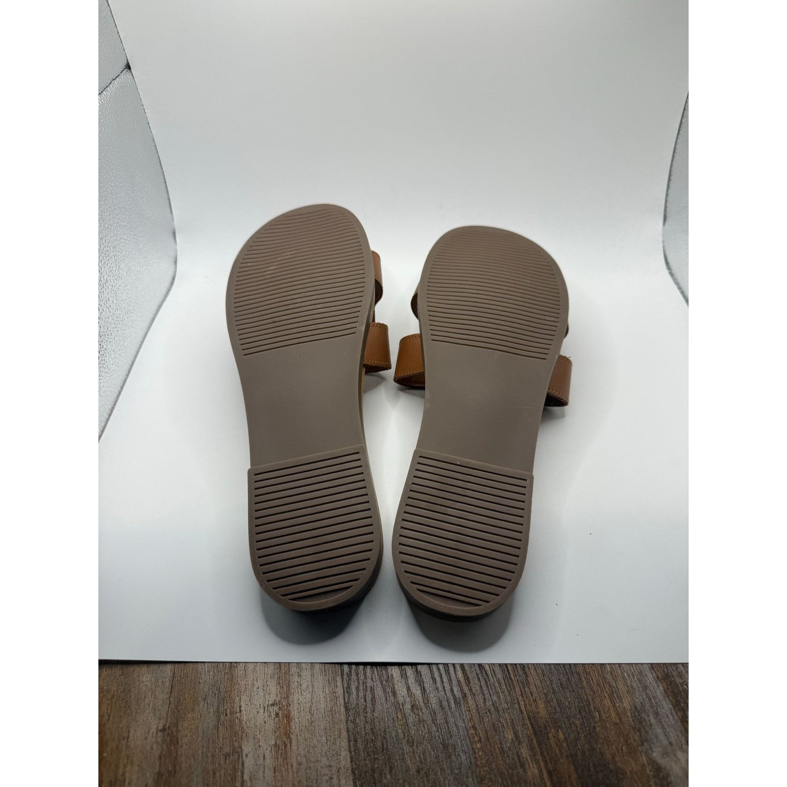 Steve Madden Steve Madden Flat Slides Size 11 Brown Sandals Size US 11 / IT 41 - 5 Thumbnail