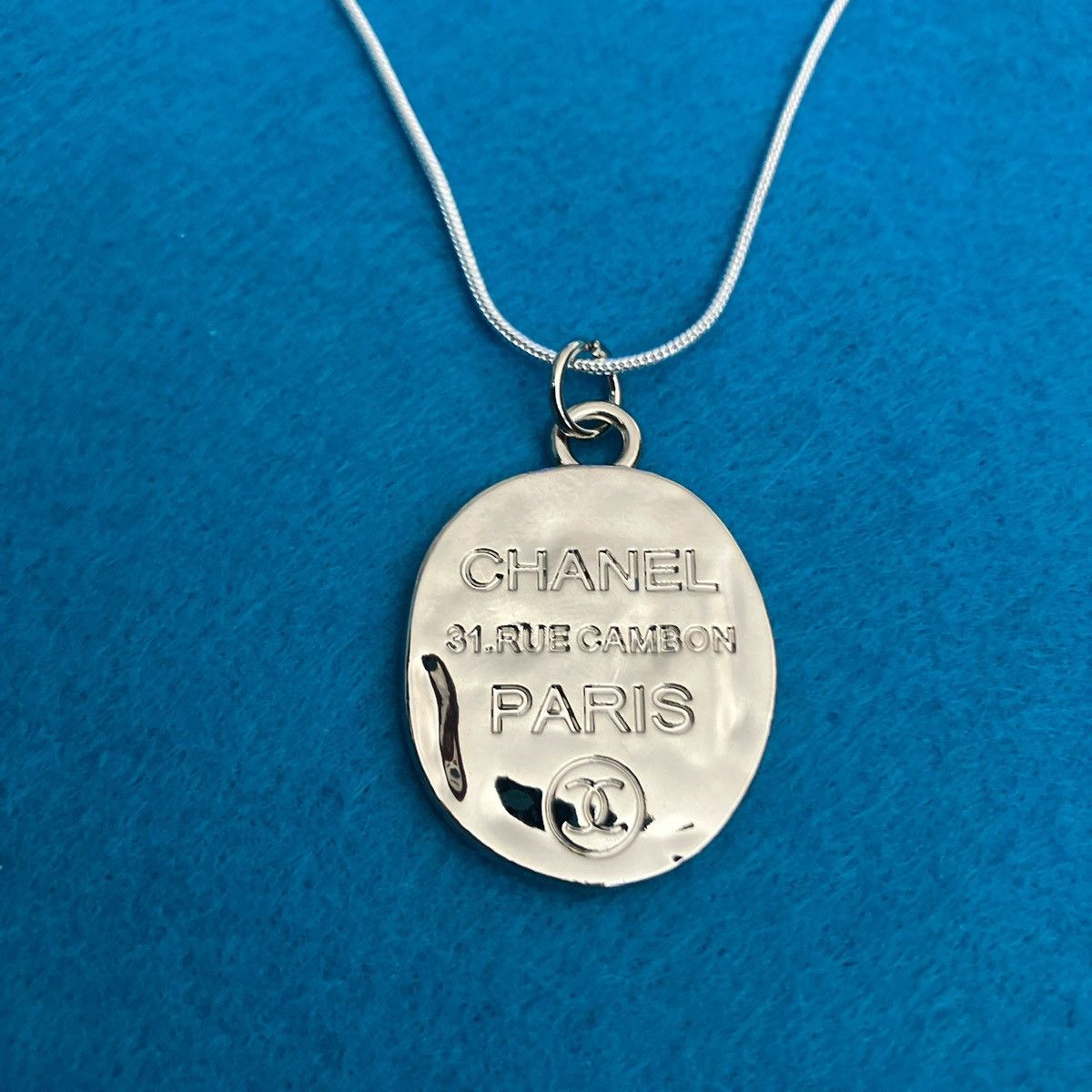 Other CHANEL ZIPPER PULL CHARM NECKLACE Size ONE SIZE - 1 Preview