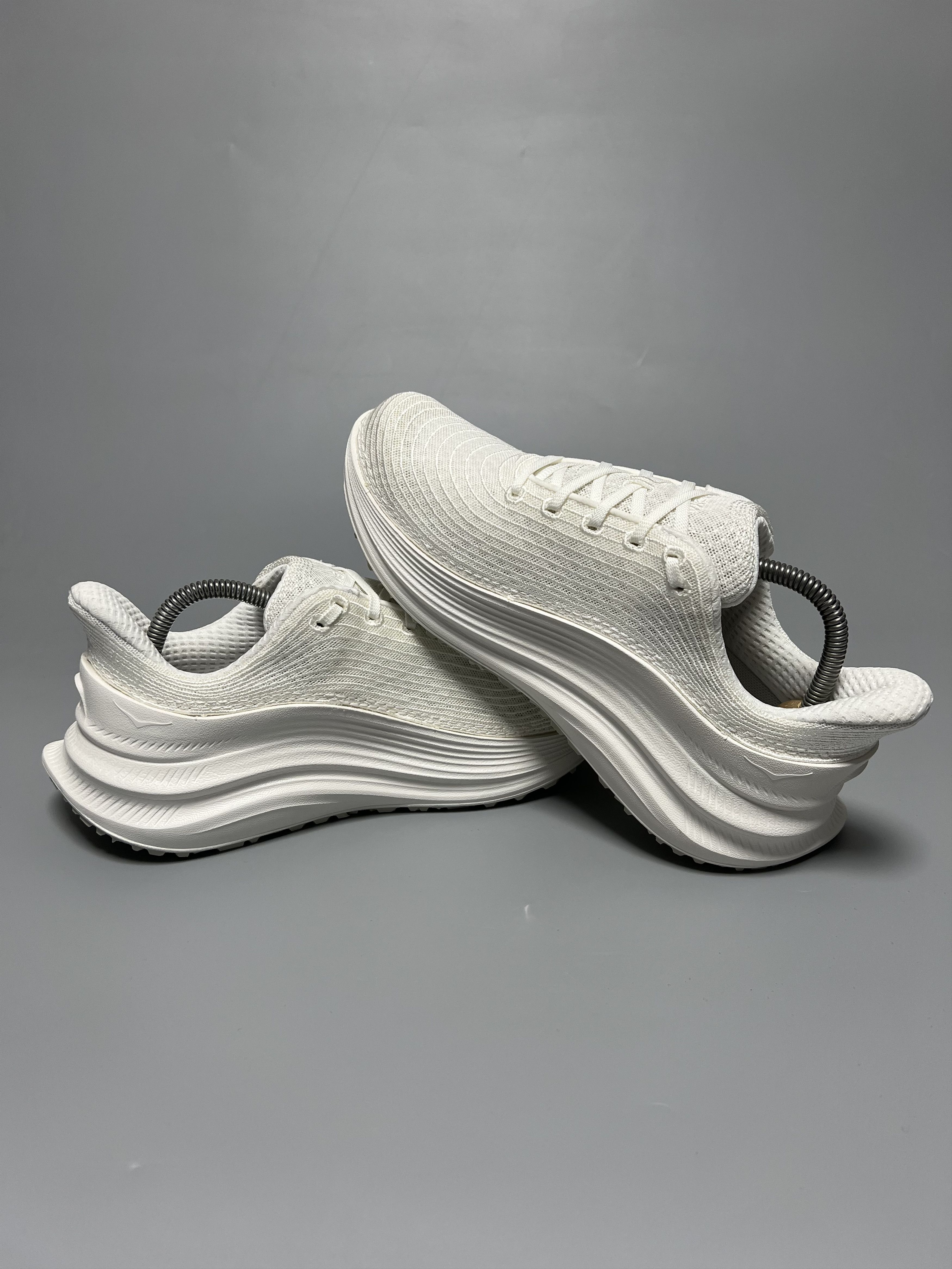 Hoka Hoka One One U Thoughtful Creation White Sneakers Size US 7.5 / IT 37.5 - 5 Thumbnail