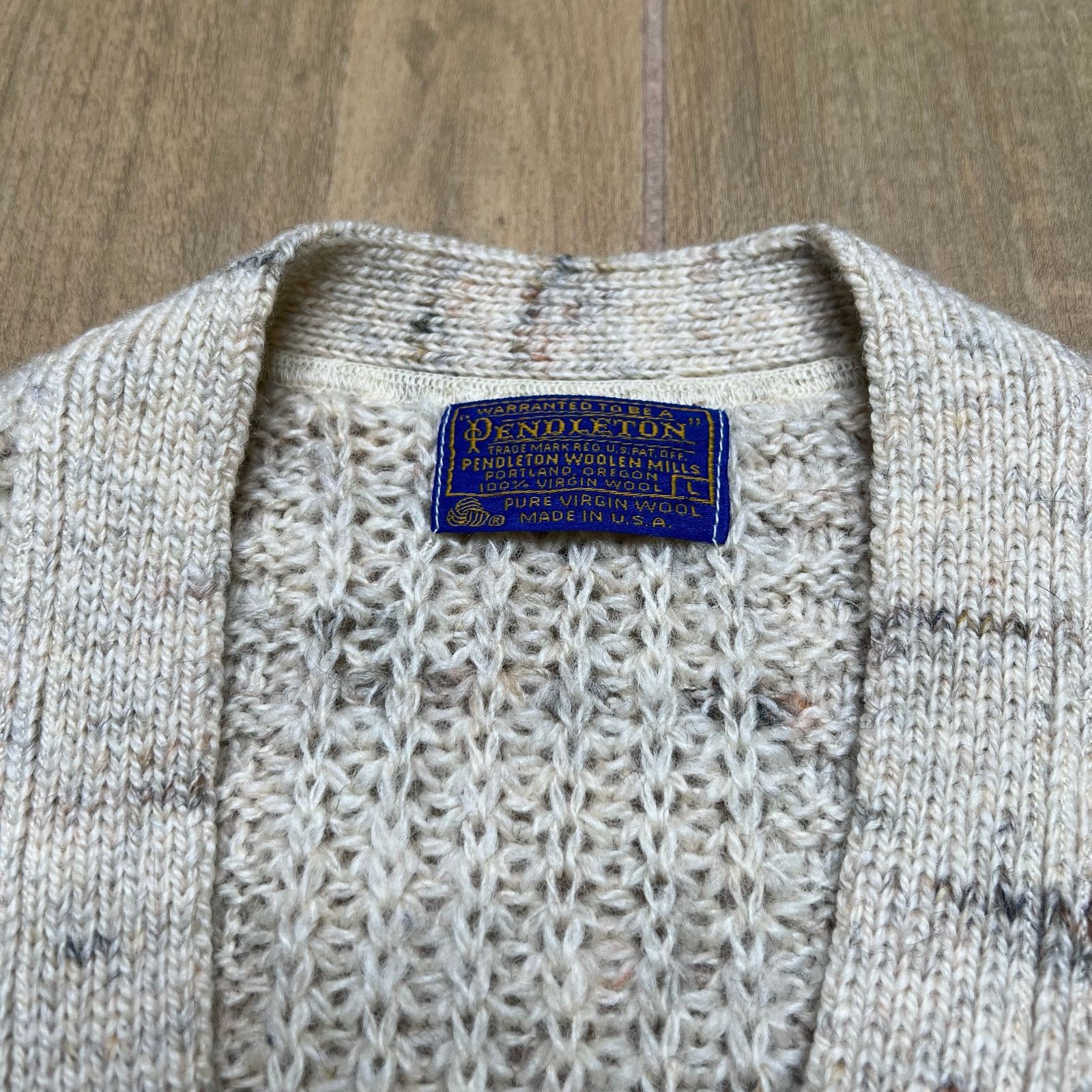 Pendleton Vintage Pendleton Virgin Wool Cardigan Sweater USA Made Sz L Size US L / EU 52-54 / 3 - 9 Thumbnail