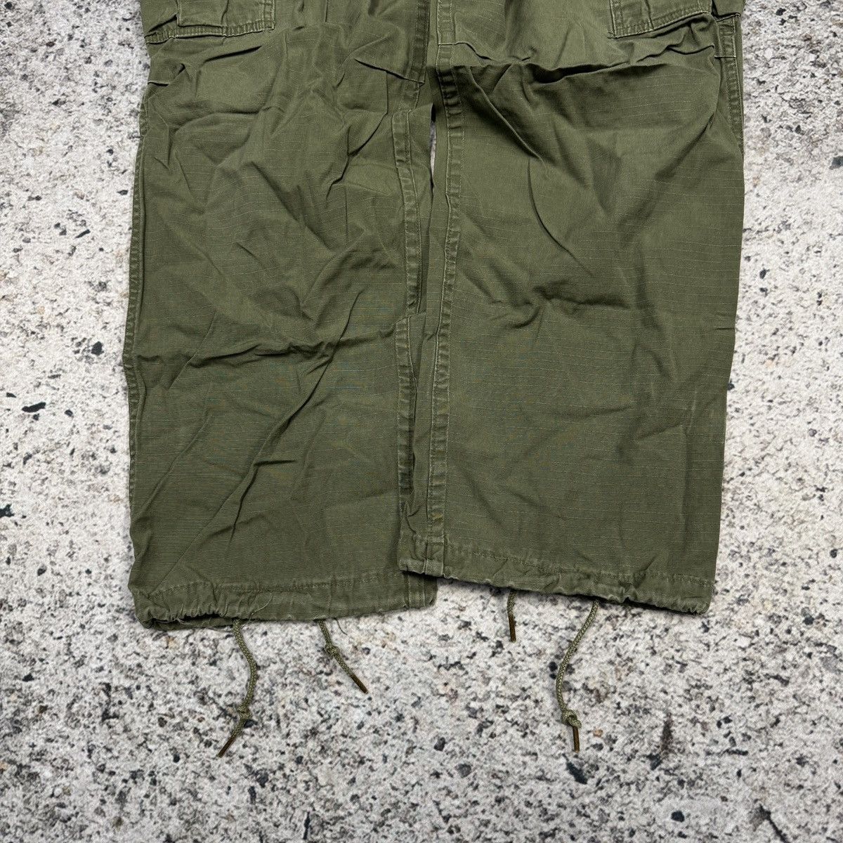 Vintage 80s Faded Green US Army Fatigue Cargo Pants Size US 33 - 10 Thumbnail