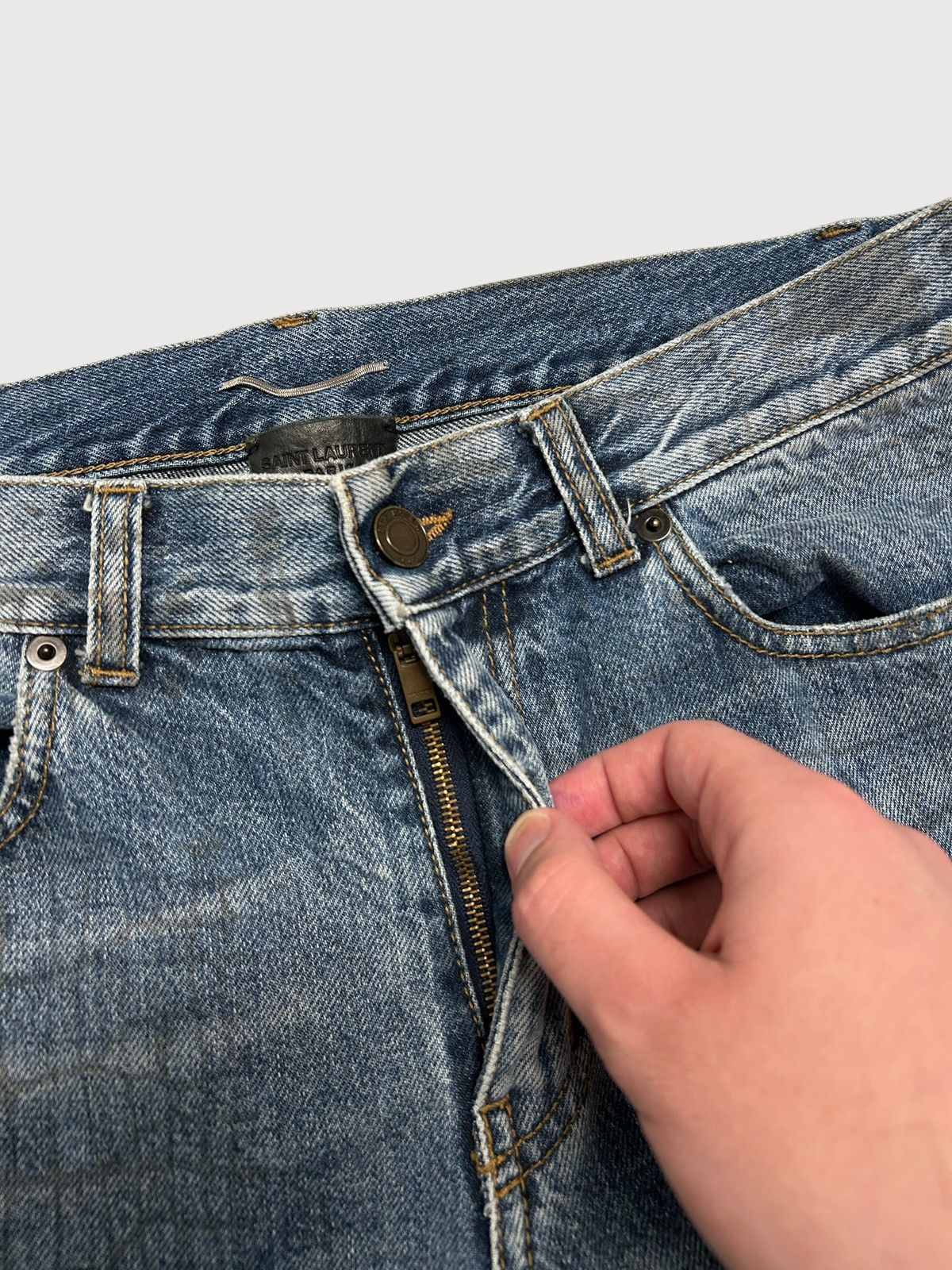 Saint Laurent Paris SS2019 Croc Print Distressed Denim Size US 30 / EU 46 - 7 Thumbnail
