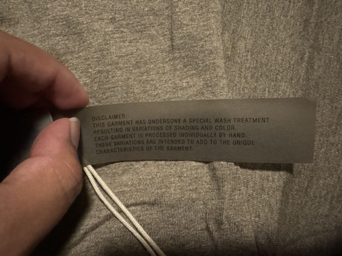 Essentials × Fear of God Essentials FOG Jersey Crewneck T-Shirt Heather Grey Size S Size US S / EU 44-46 / 1 - 12 Thumbnail