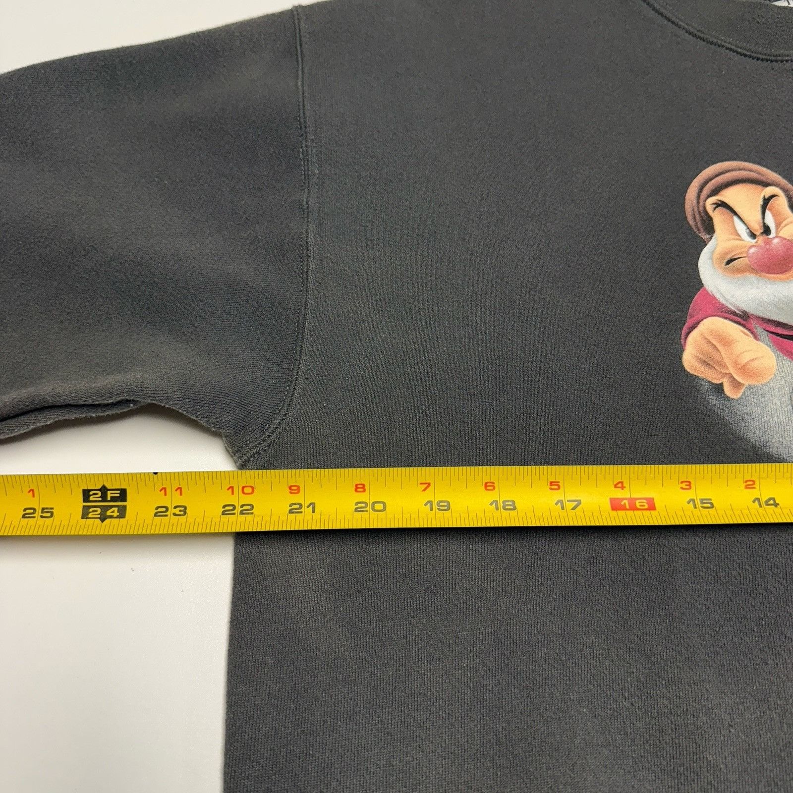Disney Vintage Disney Grumpy Sweatshirt Adult Large Gray Crew Neck Size US L / EU 52-54 / 3 - 11 Thumbnail