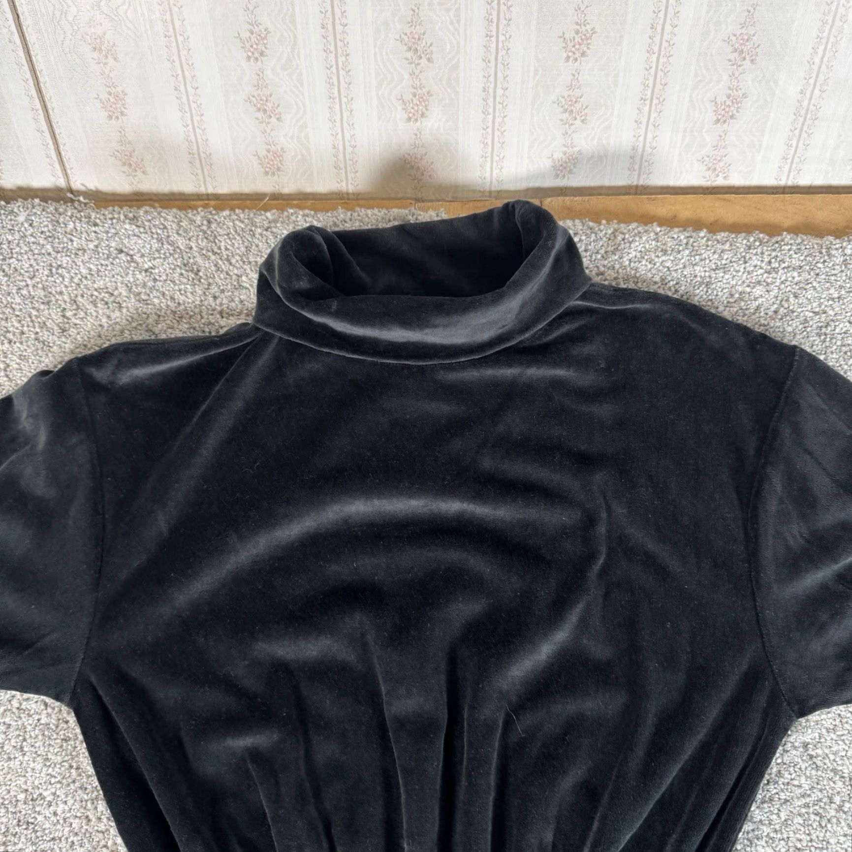 Velour VINTAGE FADS Velour Dress A-Line Midi Long Sleeve Turtleneck Black PS Petite Women 90s Goth Witchy Vamp Dark Romantic Dress Size S / US 4 / IT 40 - 5 Thumbnail