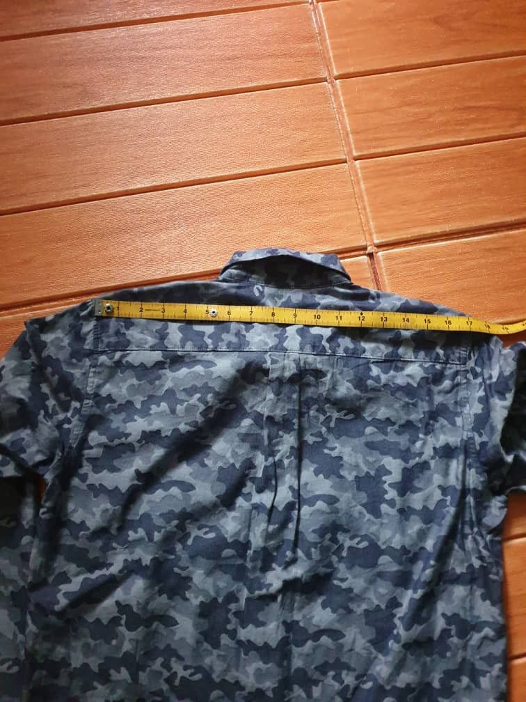 GU GU Camouflage Japanese brand Shirt Size US M / EU 48-50 / 2 - 9 Thumbnail
