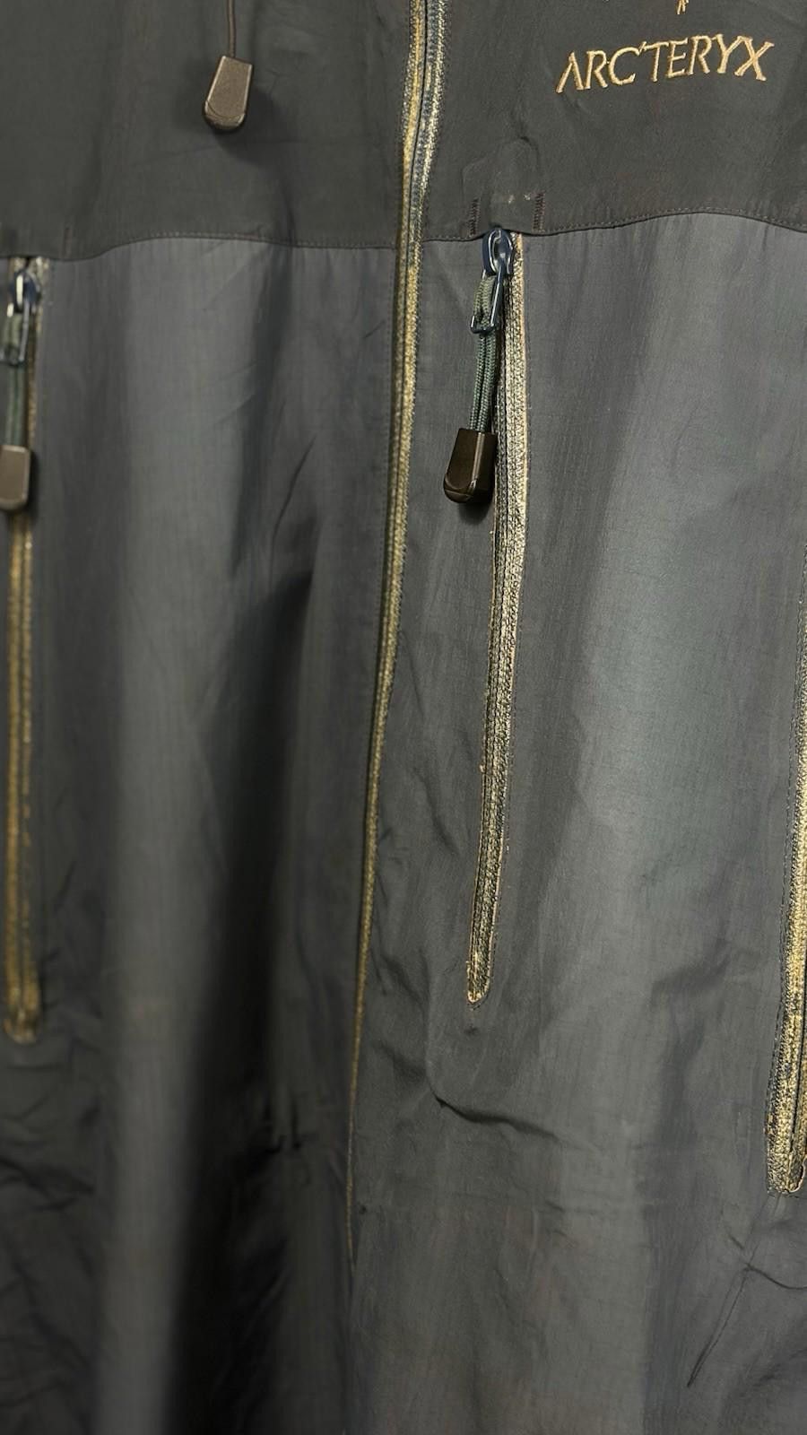 Arc'teryx Vintage 00's Arcteryx Theta Ar Gore Tex OCR Two Tone Jacket Size US XL / EU 56 / 4 - 3 Thumbnail