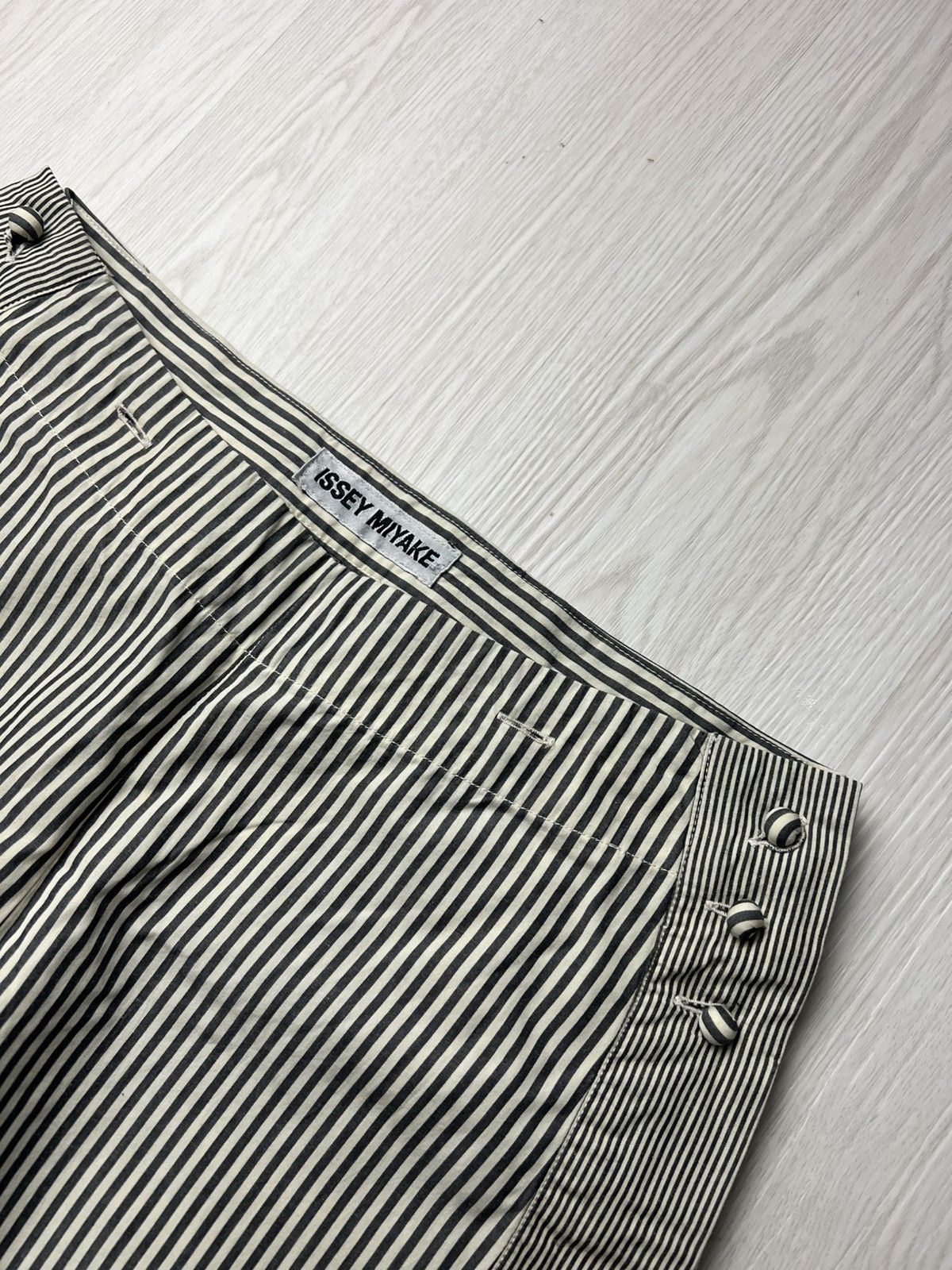 Issey Miyake Rare Issey Miyake Side Button Stripe Pants Size US 28 / EU 44 - 8 Thumbnail