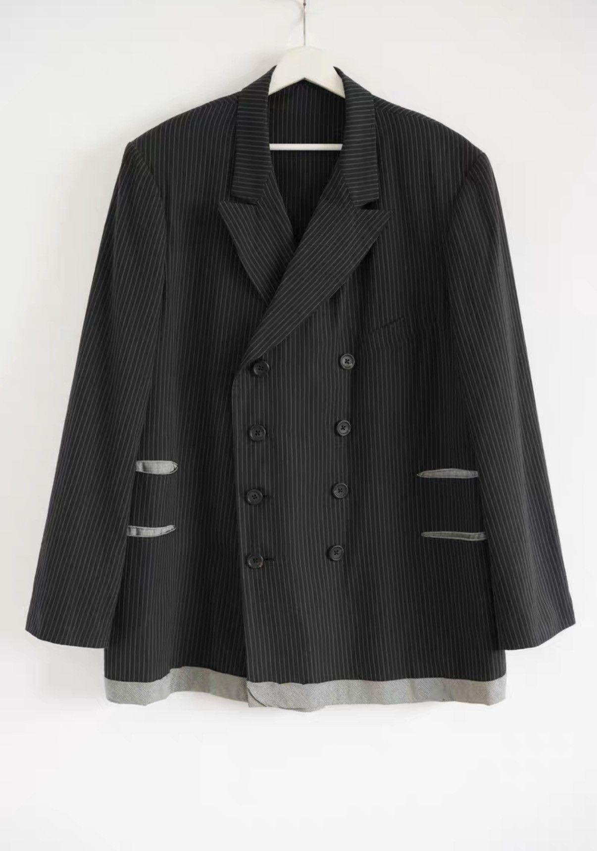 Yohji Yamamoto Black Pinstriped Double-Breasted Blazer - M Size US M / EU 48-50 / 2 - 1 Thumbnail