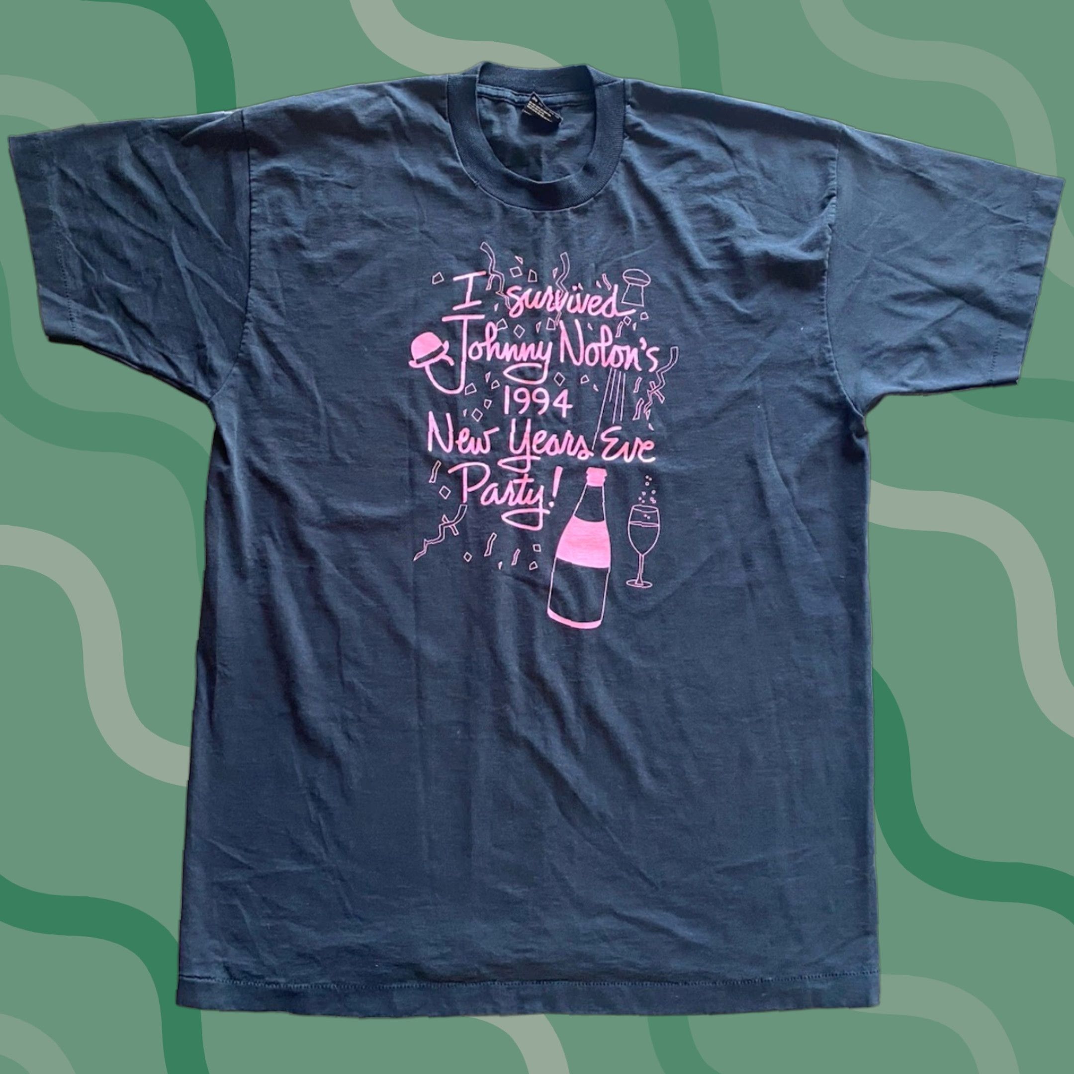 Fruit Of The Loom VINTAGE Fruit of the Loom T-Shirt Mens XL Black 1990s 90s Made In USA Short Sleeve Size US XL / EU 56 / 4 - 1 Thumbnail