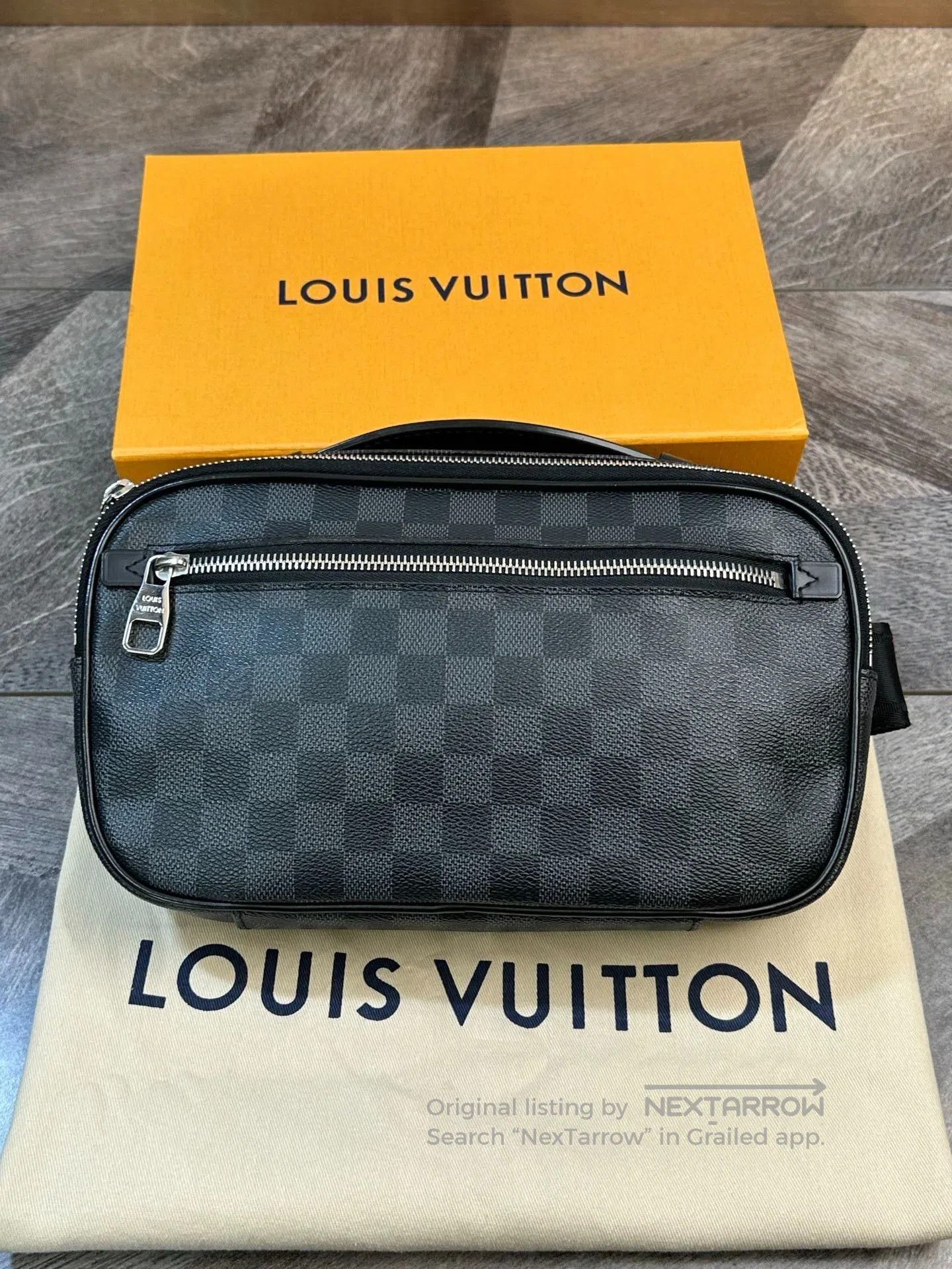 Louis Vuitton LV Black Checkerboard Waist Chest Bag. Size ONE SIZE - 5 Thumbnail