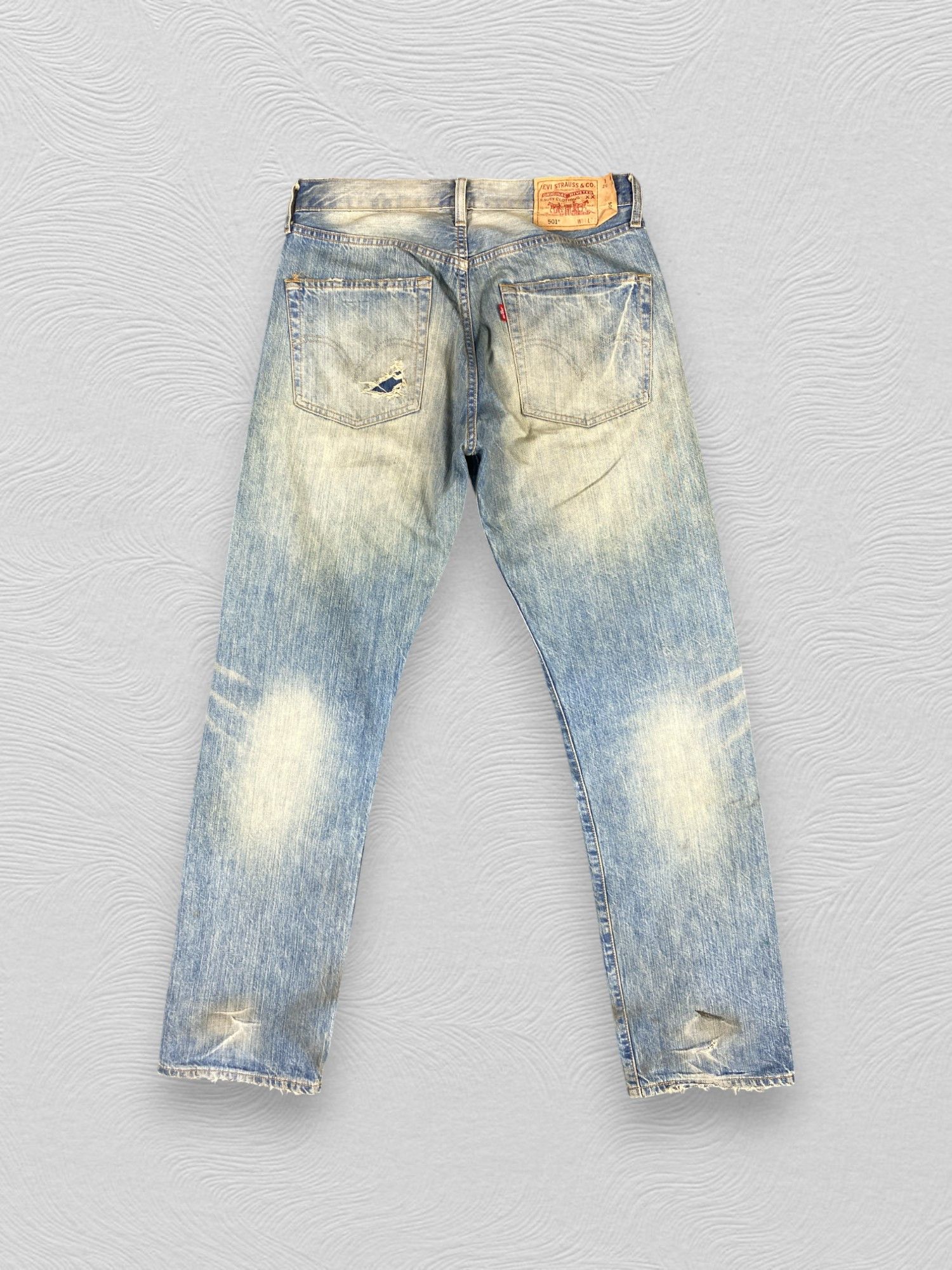 Levi's Dirty Blue Wash Vintage Levi's 501 Jeans 31x33 Denim -JN1513 Size US 31 - 2 Thumbnail