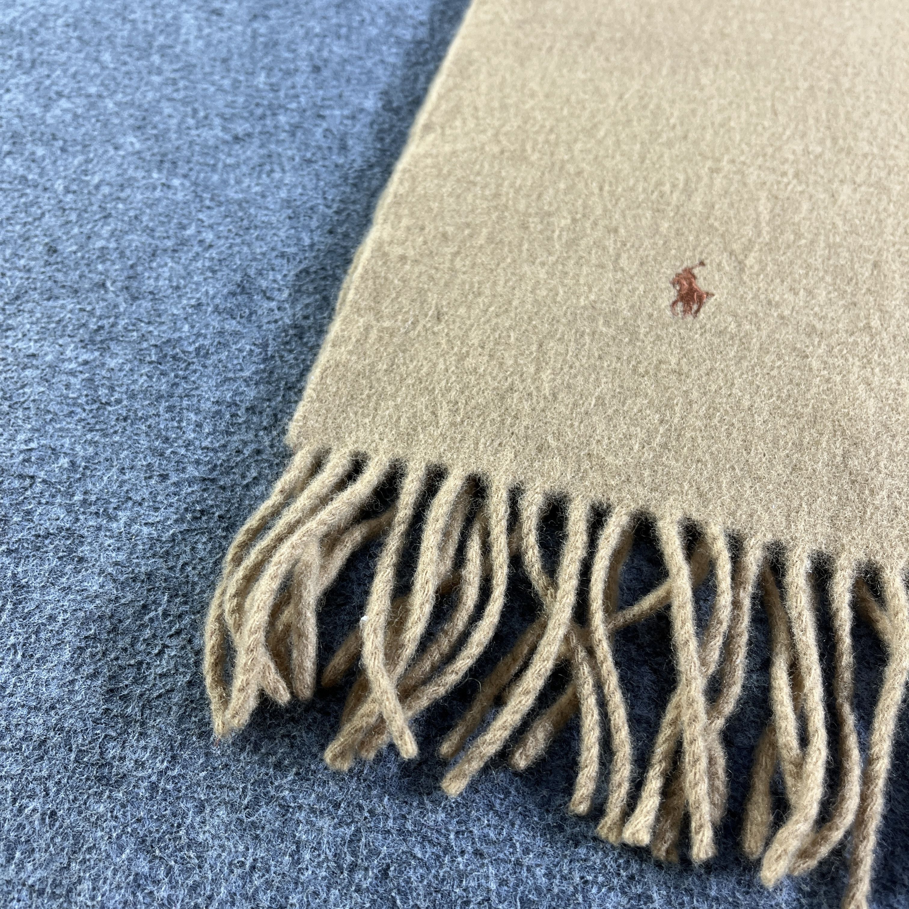 Ralph Lauren Scarf / Muffler / Neckwear T802