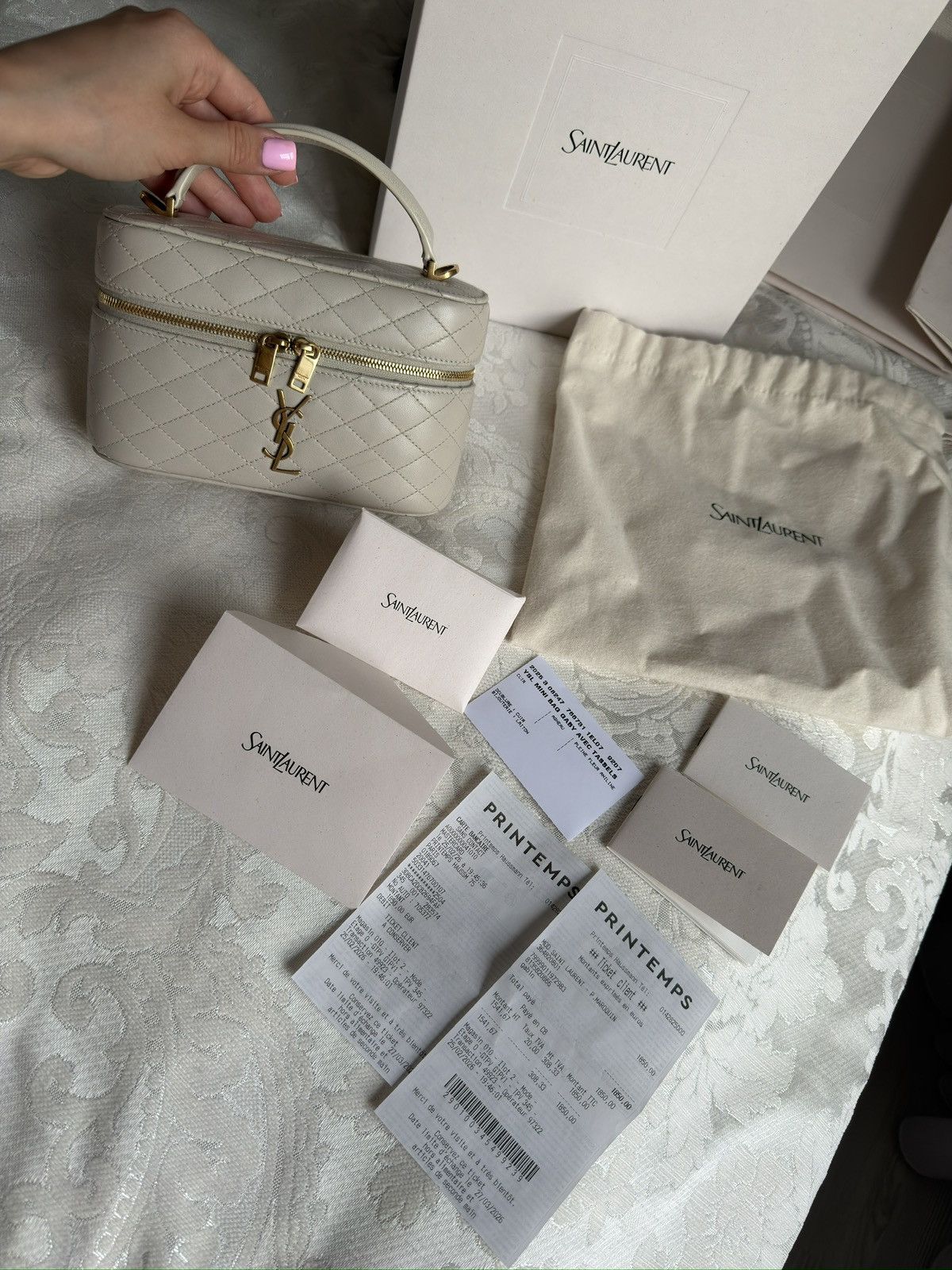 Yves Saint Laurent Saint Laurent Gaby Vanity Bag Off White Size ONE SIZE - 1 Thumbnail