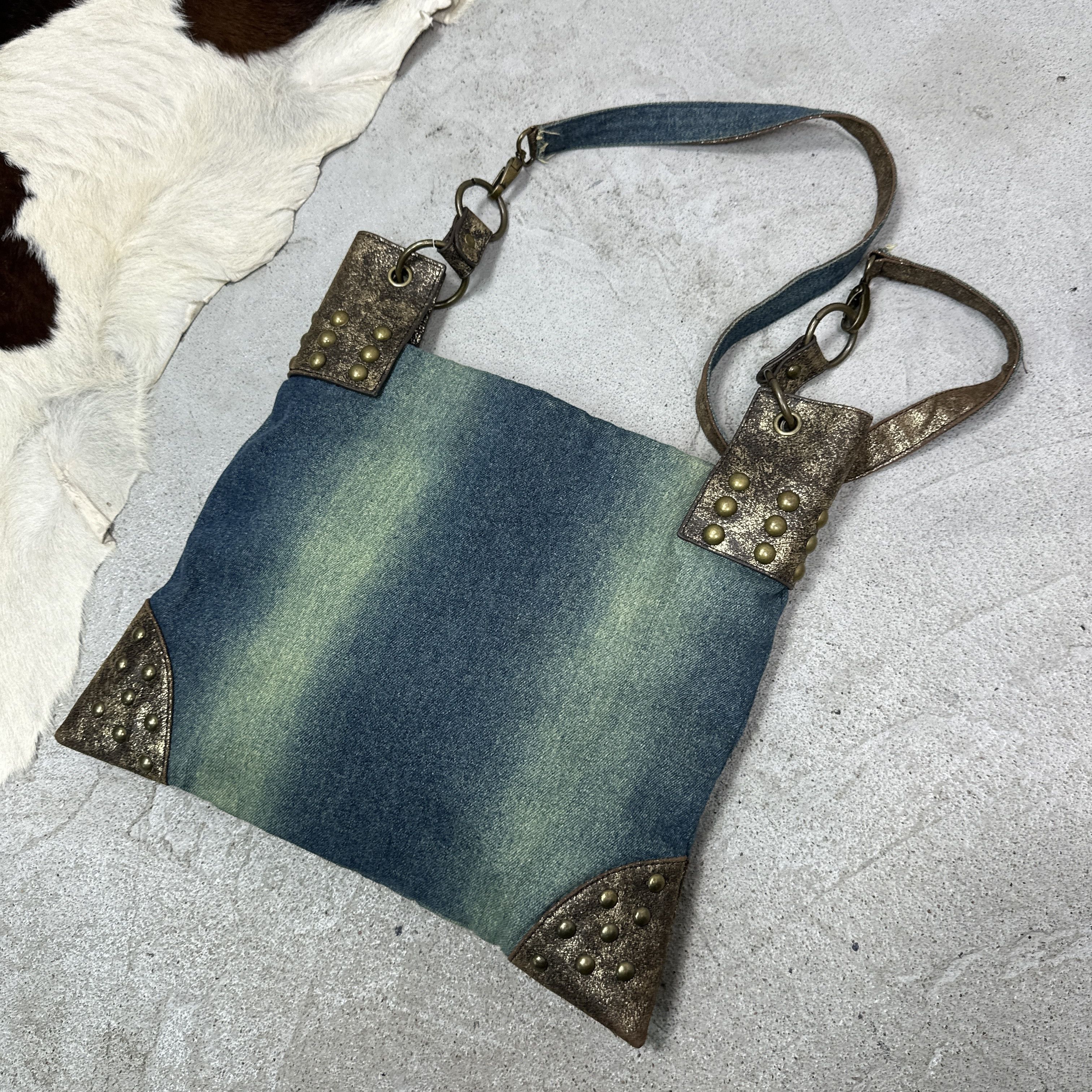 Vintage Vintage Grunge Avant Garde Denim Printed Skull Jeans Bag Y2K Size ONE SIZE - 6 Thumbnail