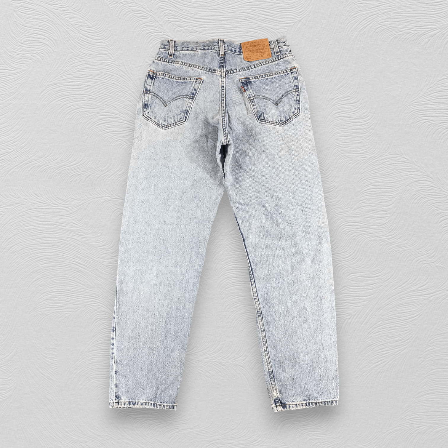 Levi's Vintage Levis 550 Jeans Medium Wash Denim KJ297 Size US 31 - 2 Thumbnail