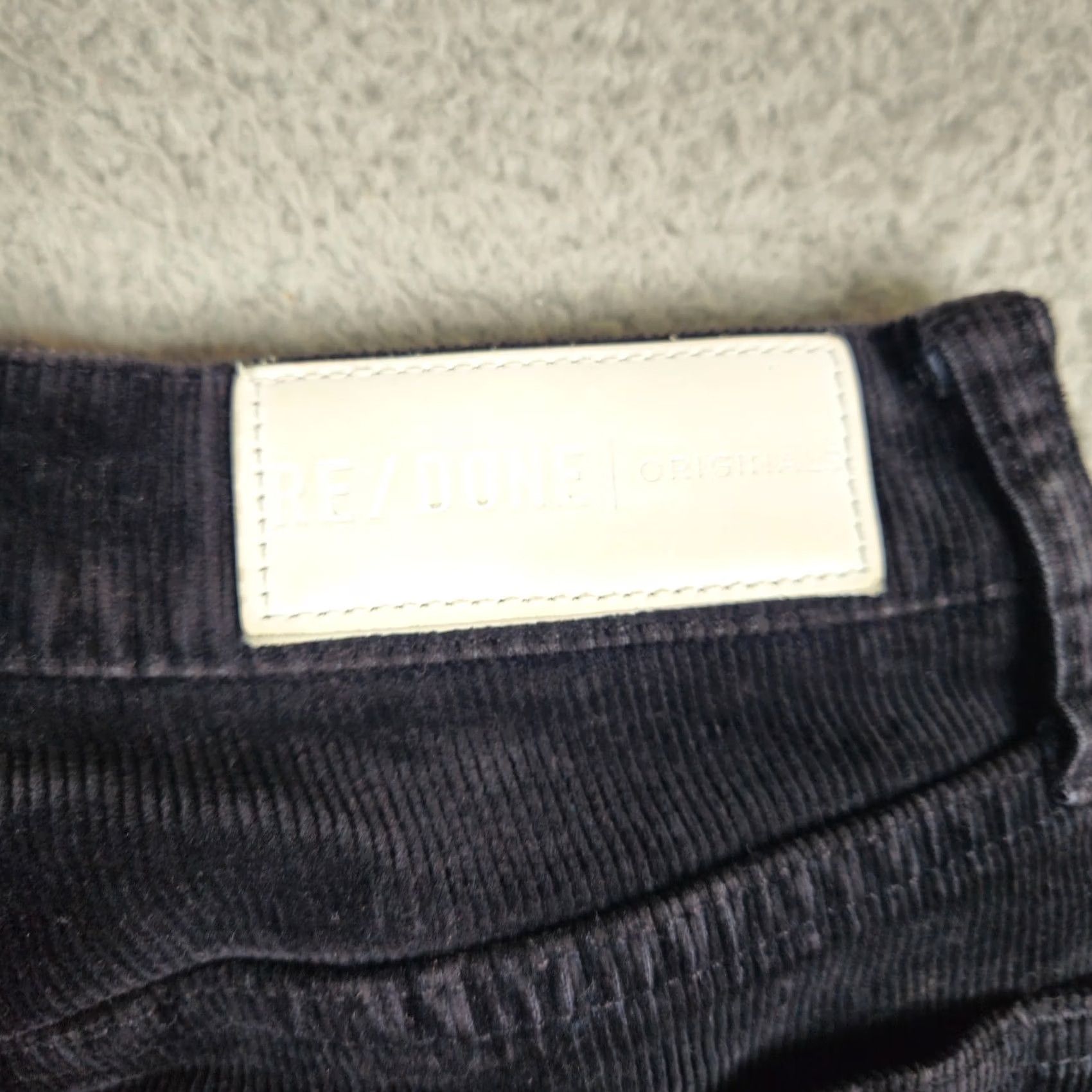 RE/DONE RE/DONE Women's black corduroy Casual Pant Size 23 Pants Regular Straight Fall Women Pants Black 23 Size 40" / US 18 - 7 Thumbnail