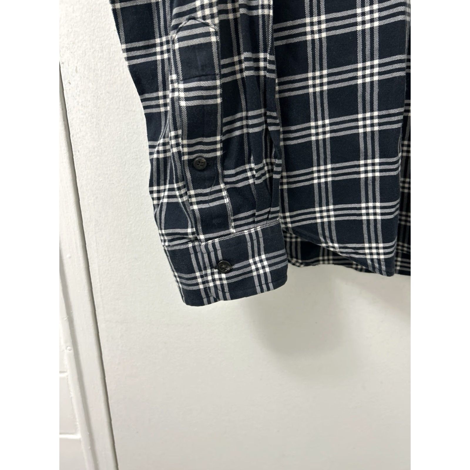 Ralph Lauren VINTAGE Ralph Lauren Shirt Mens L Navy Blue Plaid Classic Fit Button Down L/S Size US L / EU 52-54 / 3 - 7 Thumbnail