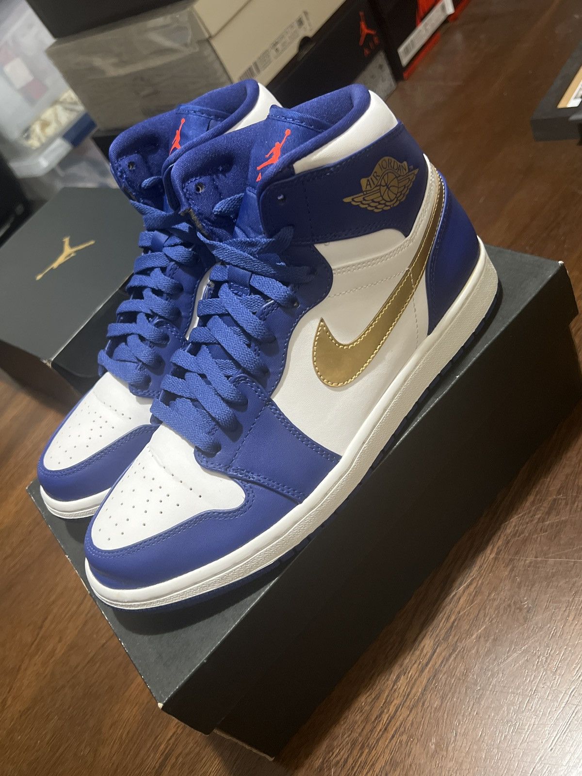 Nike Air Jordan 1 Retro High ‘Gold Medal’ 2016 Size US 9 / EU 42 - 10 Thumbnail