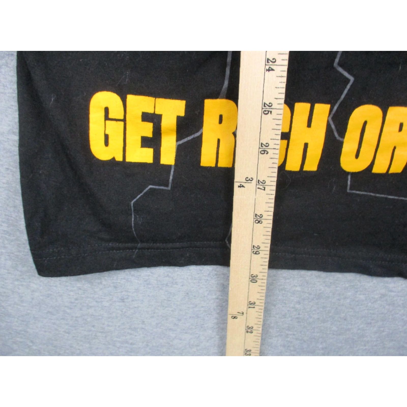 Southpole Southpole T Shirt XL Men's Black Flames Famous Get Rich or Die Trying Hip Hop Shirt Mens XL Black Flames Hip Hop Graphic Print Size US XL / EU 56 / 4 - 4 Thumbnail