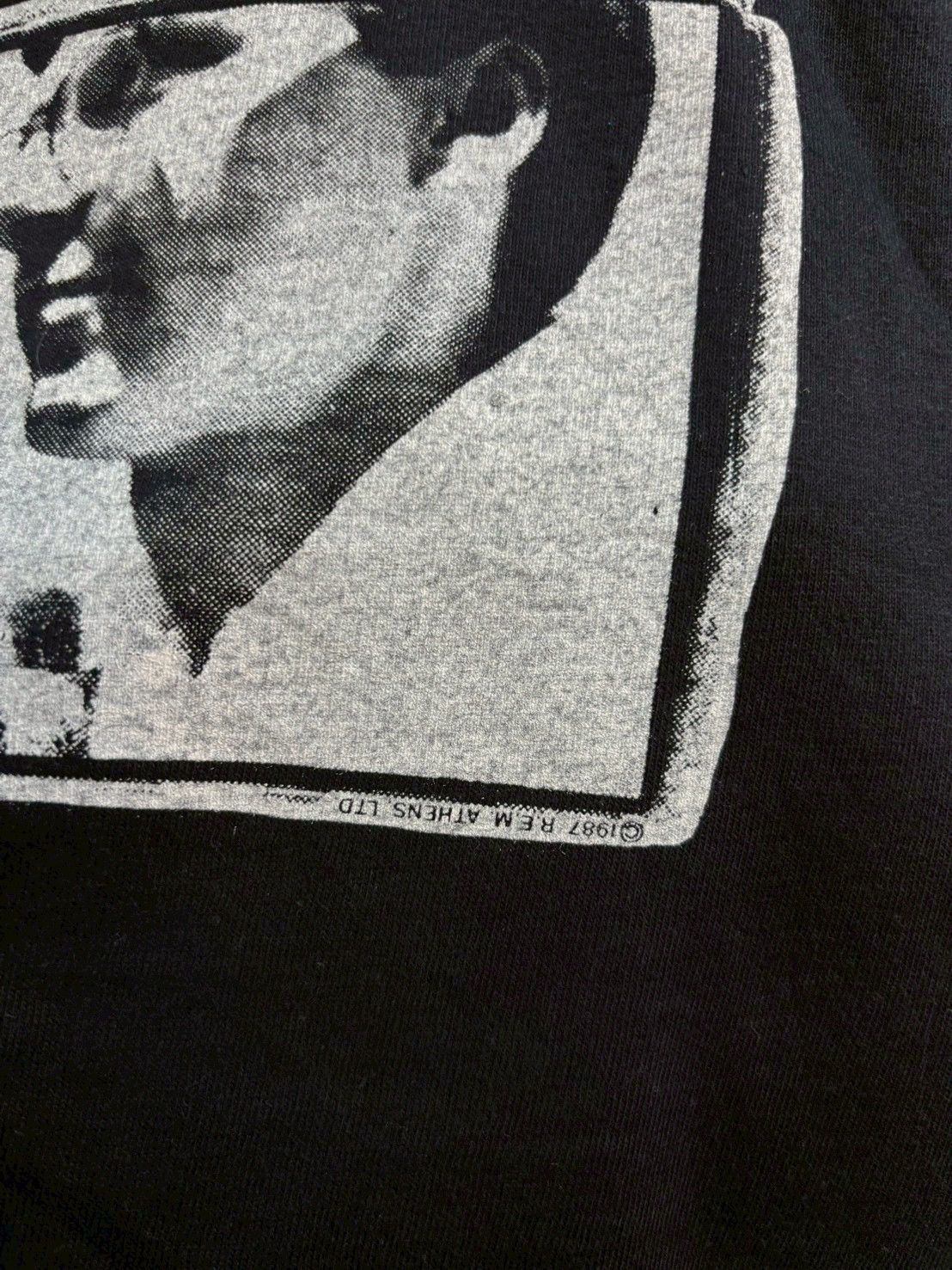 Band Tees Vintage R.E.M 80’s Size US L / EU 52-54 / 3 - 5 Thumbnail