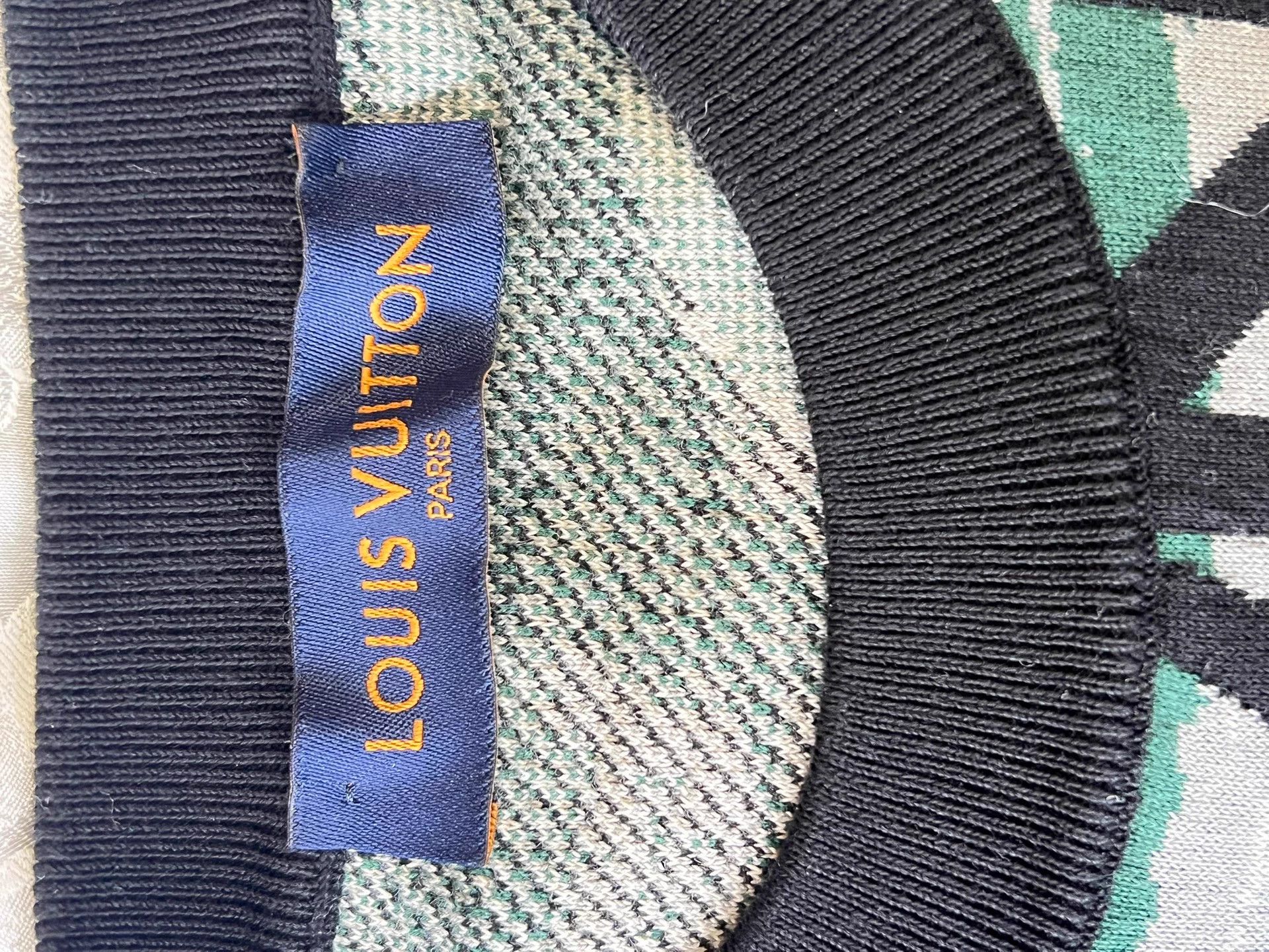 Louis Vuitton Louis Vuitton Men's Allover Logo Green Colorblock M Sweater Size US M / EU 48-50 / 2 - 6 Thumbnail