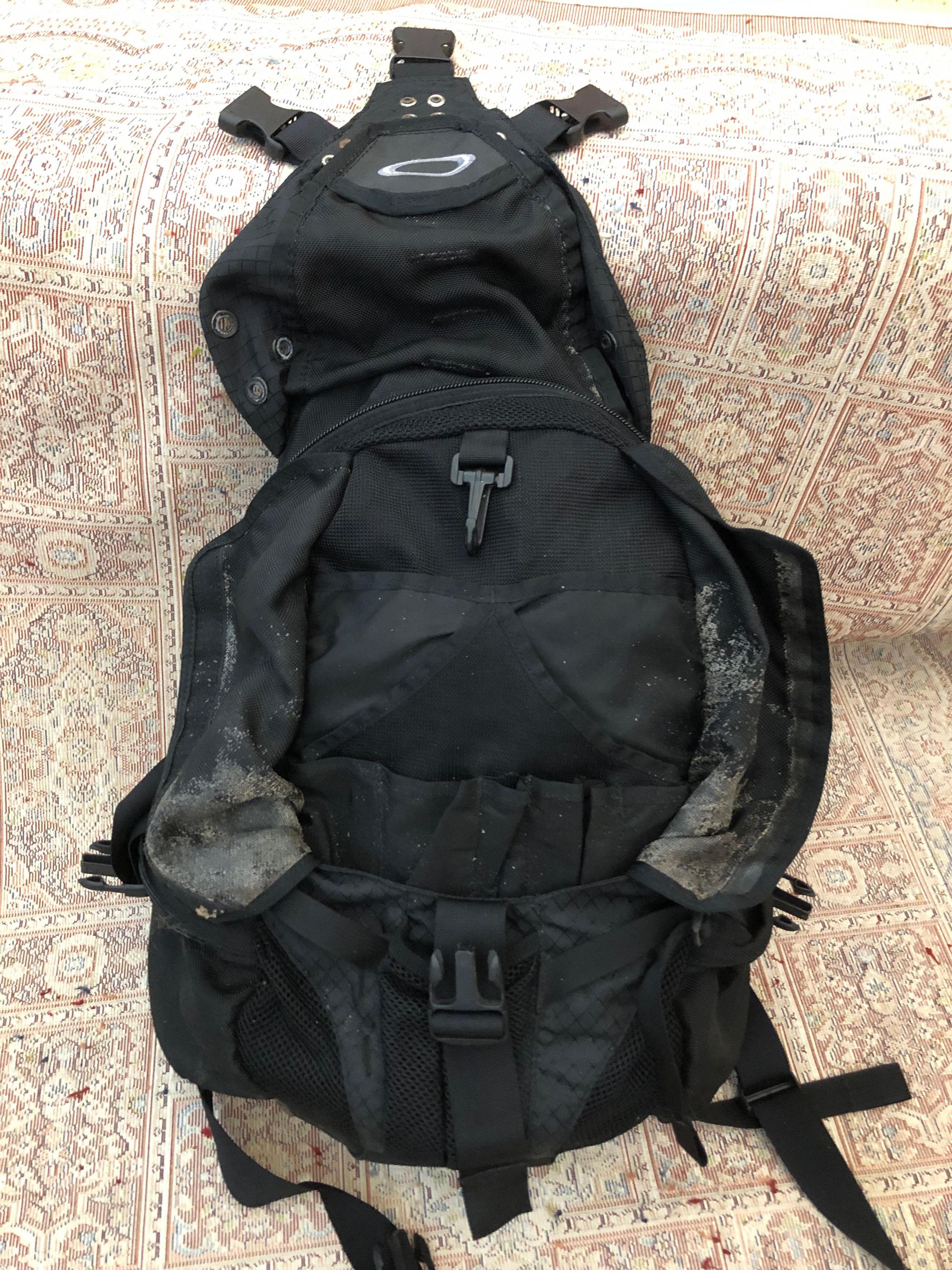 Oakley Oakley Icon Tactical 1.0 Backpack Black Size ONE SIZE - 2 Thumbnail