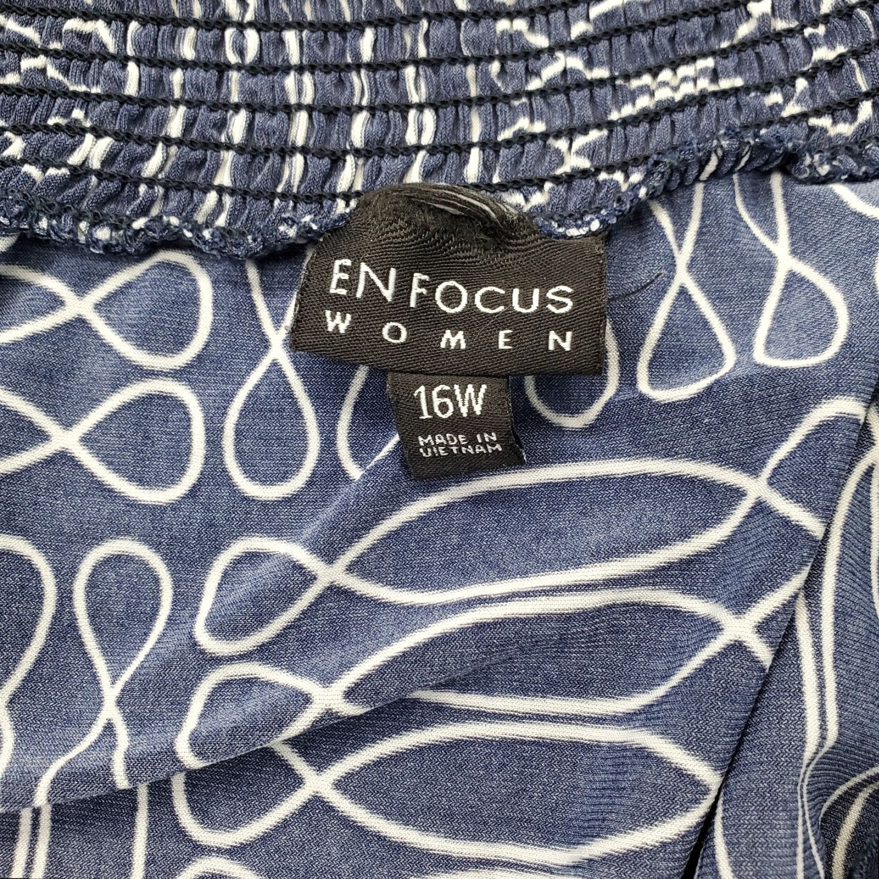 Vintage En Focus Fit & Flare Dress Womens 16W Navy White Geometric Stretch Smocked Waist Dress Size XXL / US 16-18 / IT 52-54 - 3 Thumbnail