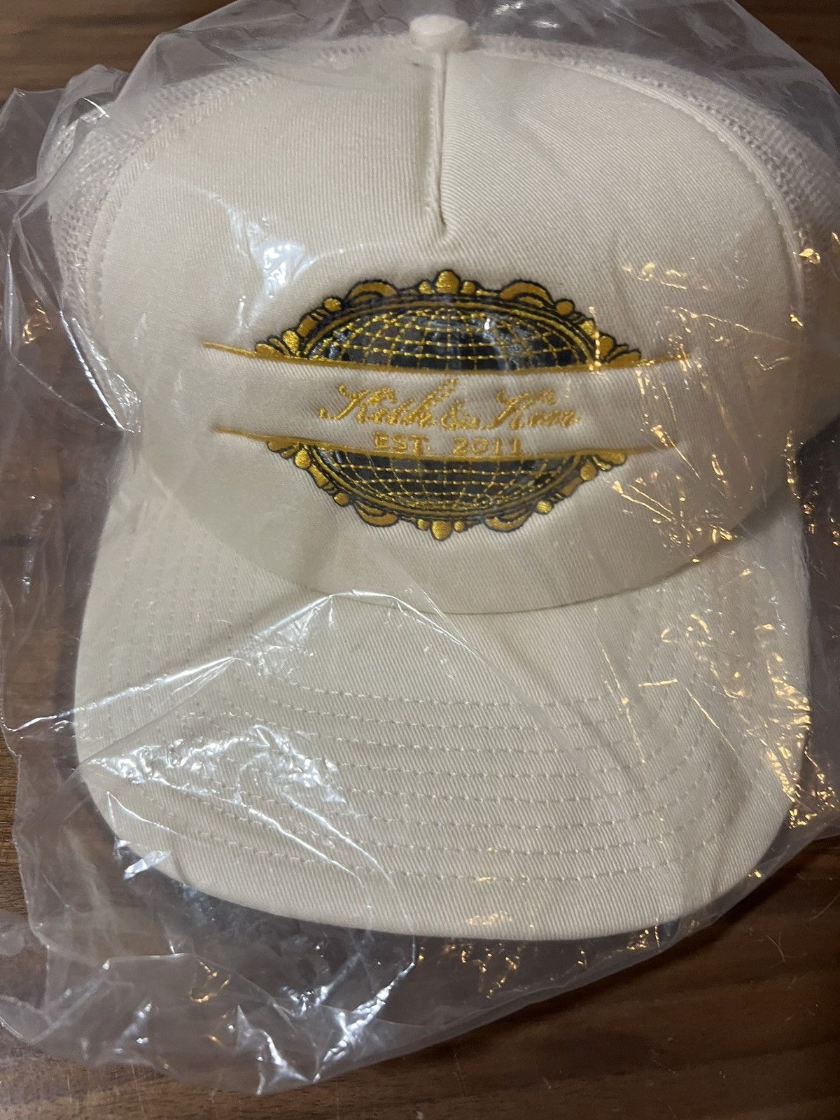 Kith Kith Nolan Poly Foam Trucker Hat Cap in Canvas Snapback Size ONE SIZE - 7 Thumbnail