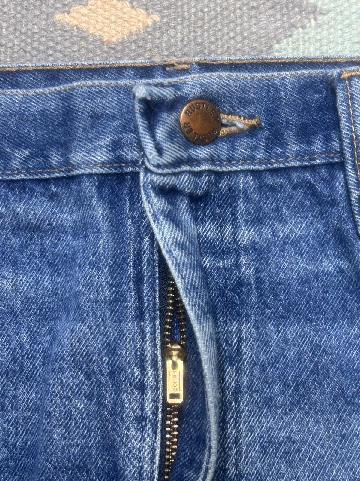 Vintage Vtg 70s rustler jeans faded whiskers straight USA made 34x31 Size US 34 / EU 50 - 6 Thumbnail