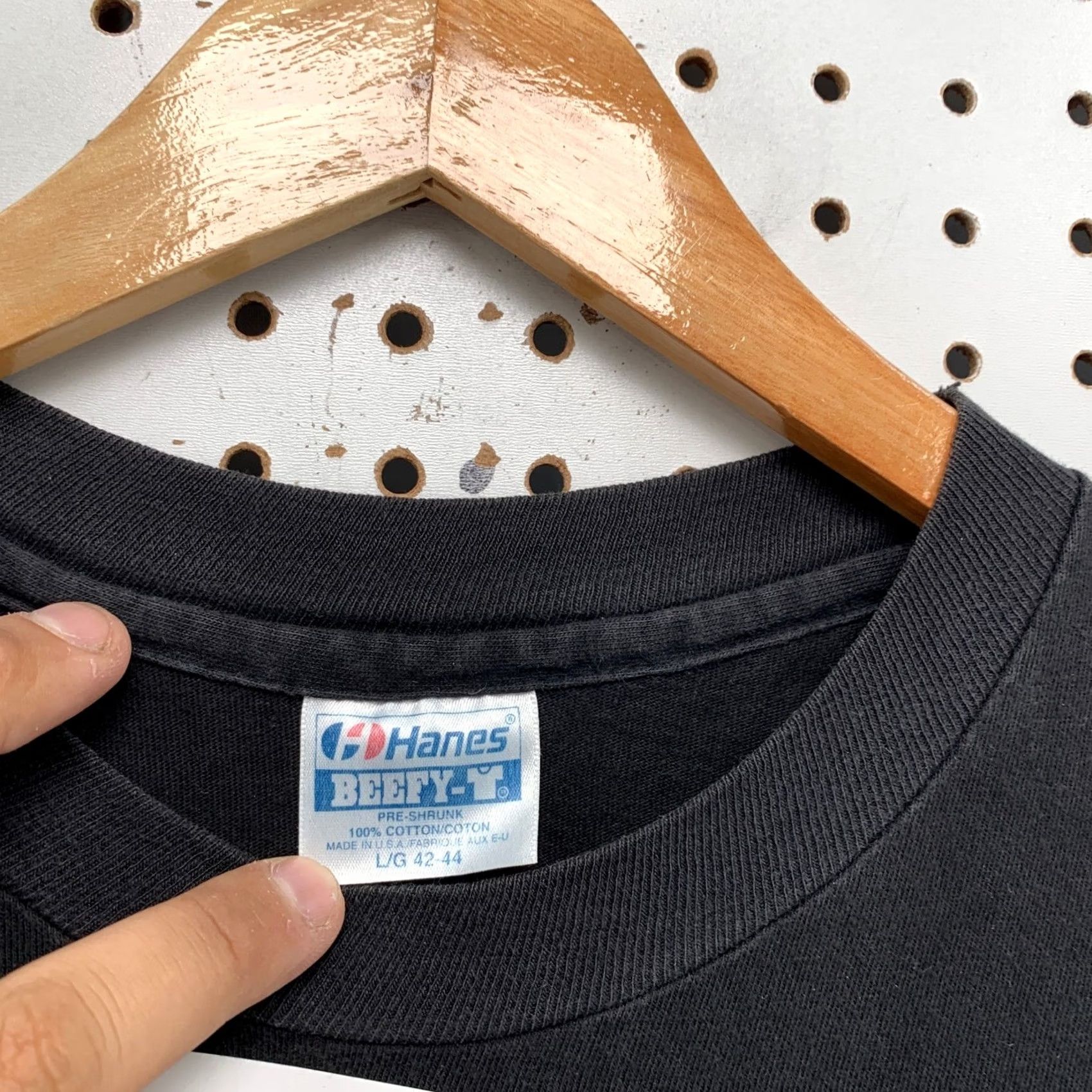 Hanes VINTAGE Public Enemy Long Sleeve T Shirt Mens L Hanes Beefy-T Black 90s Hip Hop Retro Graphic Logo Tee Size US L / EU 52-54 / 3 - 3 Thumbnail