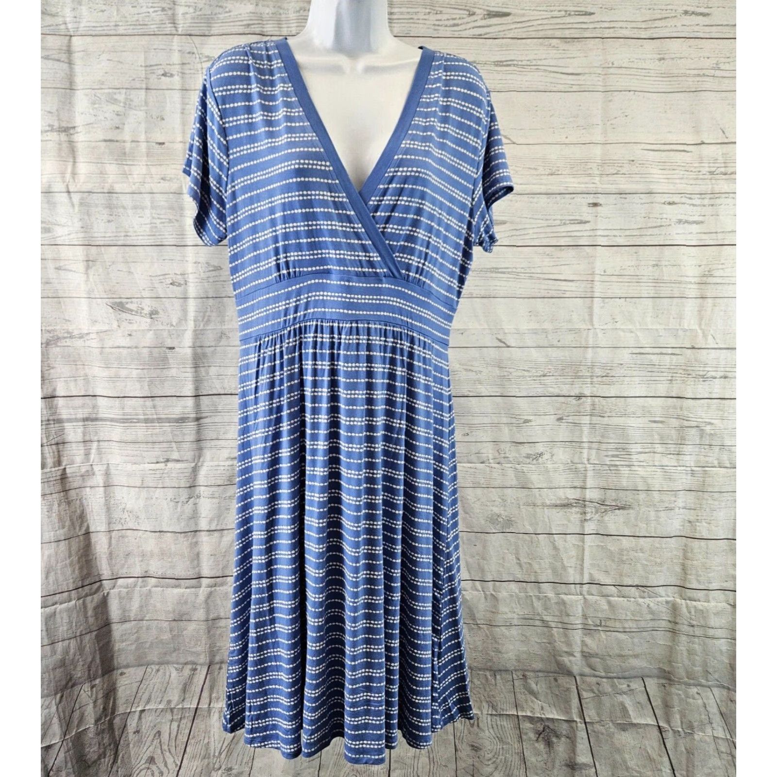 Vintage LL Bean Womens Wrap Dress Sz Large Petite Blue White Short Sleeve V-Neck Midi Size 36" / US 14 / IT 50 - 2 Thumbnail