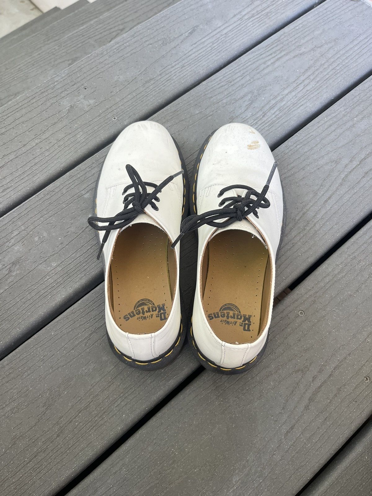 Dr. Martens Dr Martens White Smooth Leather Low Oxford Size US 7 / EU 40 - 6 Thumbnail