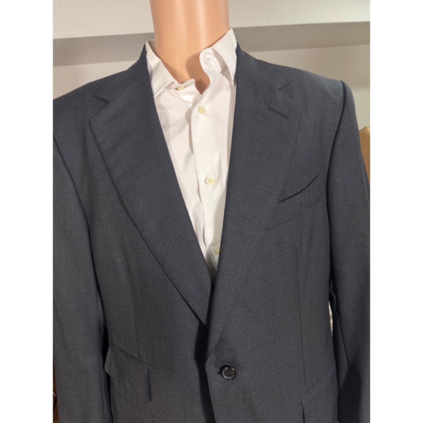 Tom Ford Tom Ford Charcoal Notch Lapel Suit Jacket Sportcoat Wool 44R Size 44R - 1 Thumbnail