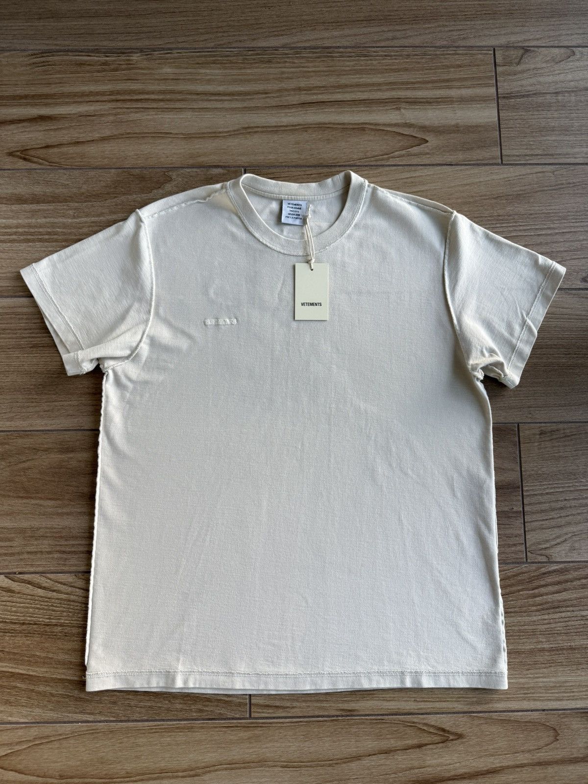 Vetements Vetements Inside Out Tee - Winter 2019 Size L / US 10 / IT 46 - 1 Thumbnail