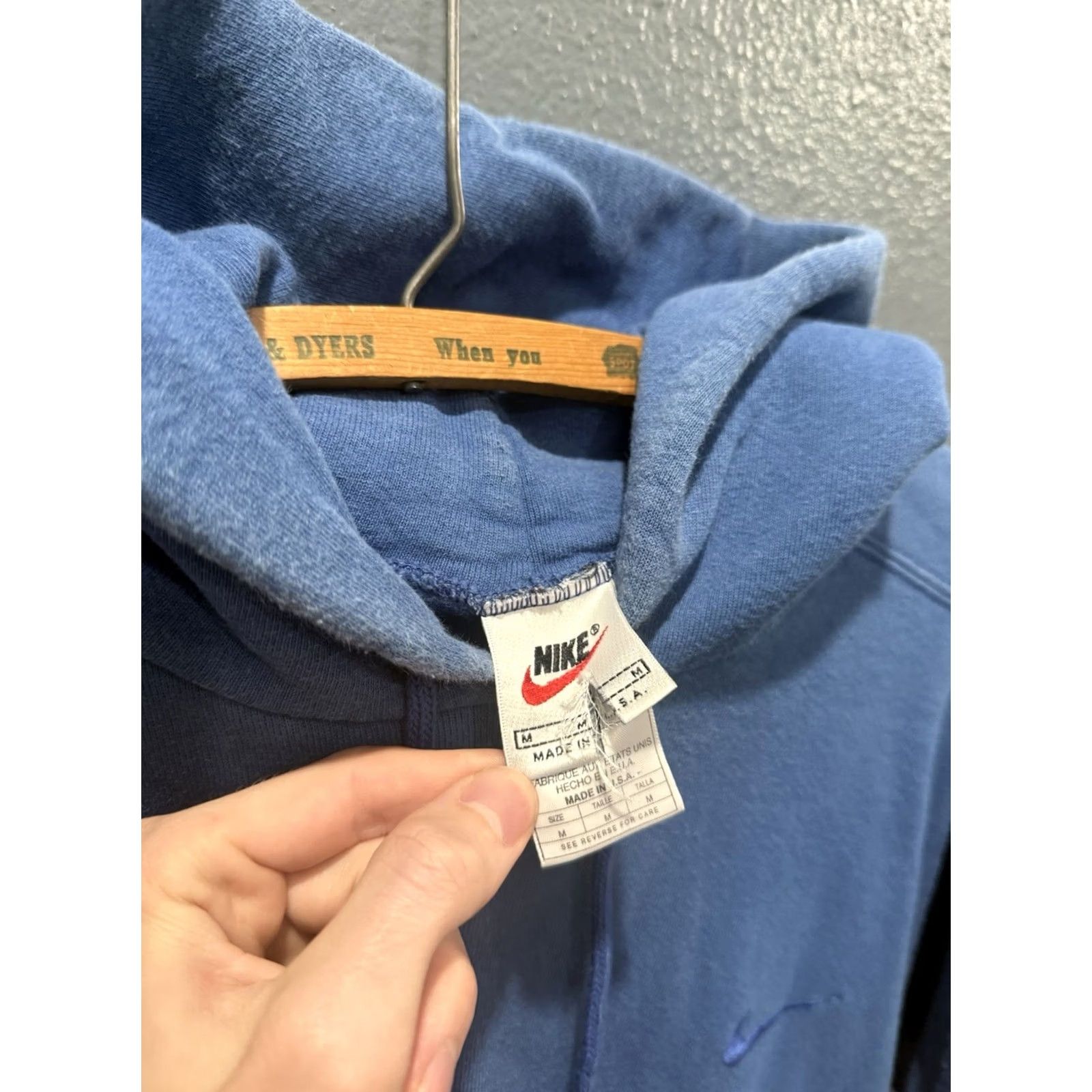 Nike VINTAGE Nike Hoodie 90s Blue Tonal Swoosh Men’s M Pullover Size Medium Toys? Size US M / EU 48-50 / 2 - 2 Thumbnail