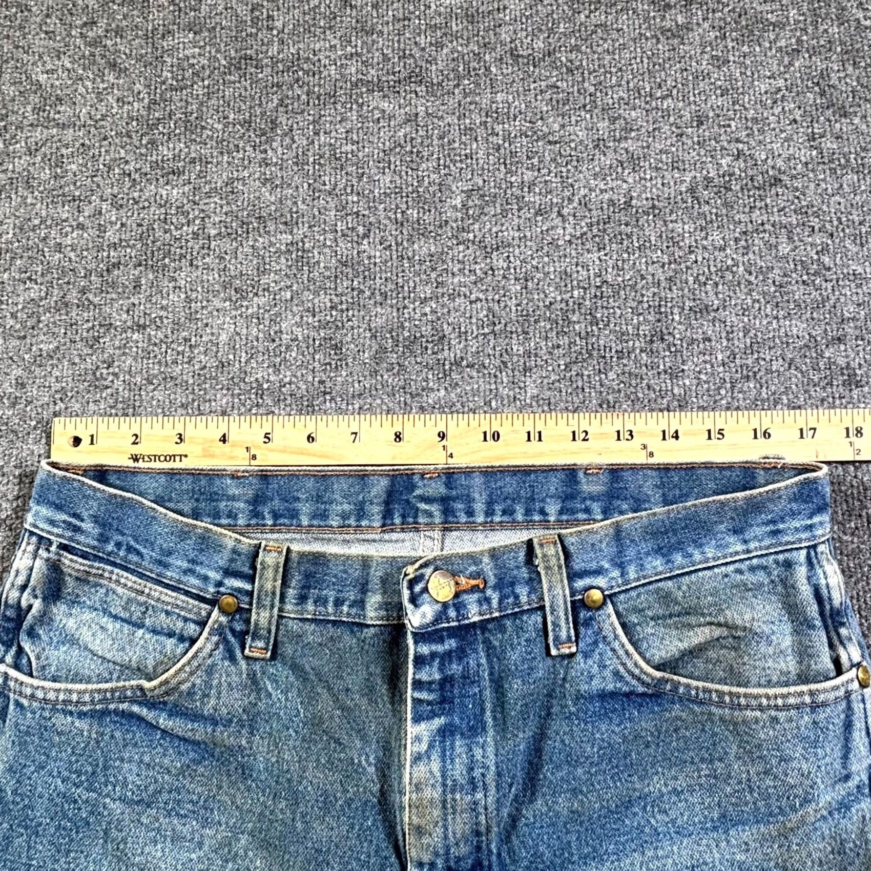 Wrangler Wrangler Cowboy Cut Straight Jeans Men’s 35x32 Blue Denim Cotton Faded Workwear Size US 35 - 7 Thumbnail