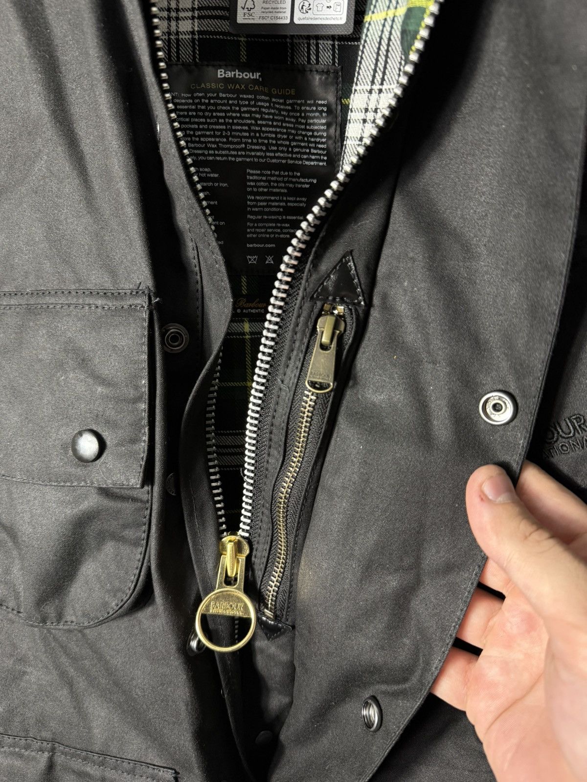 Barbour Barbour International A7 Wax Jacket Black Belted Moto Biker Size US S / EU 44-46 / 1 - 17 Thumbnail